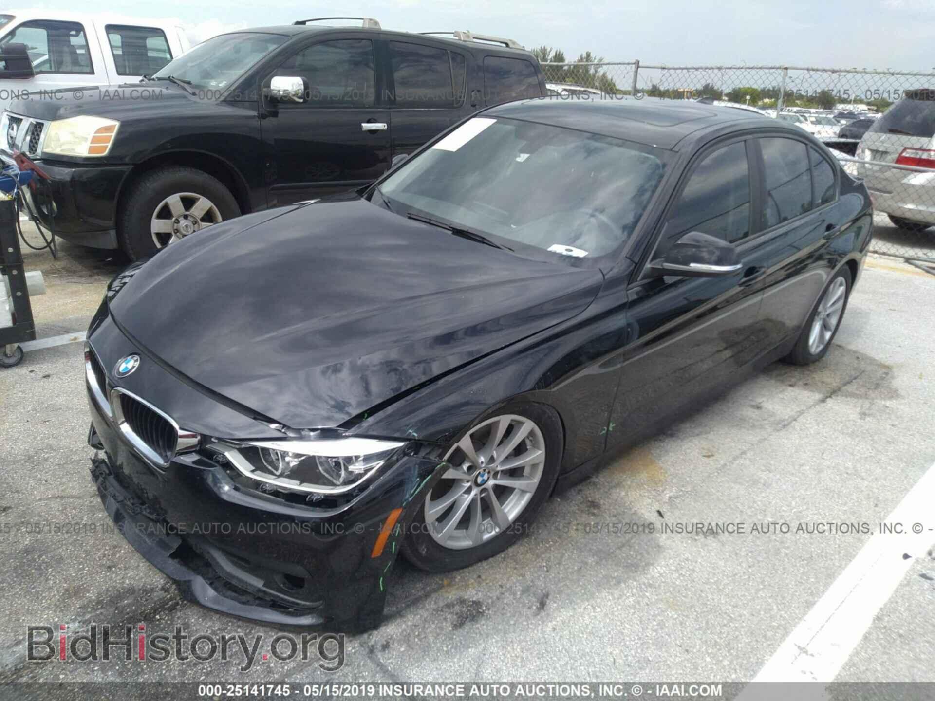 2018 BMW 320 - VIN: WBA8A3C54JA494560 - Фото 2