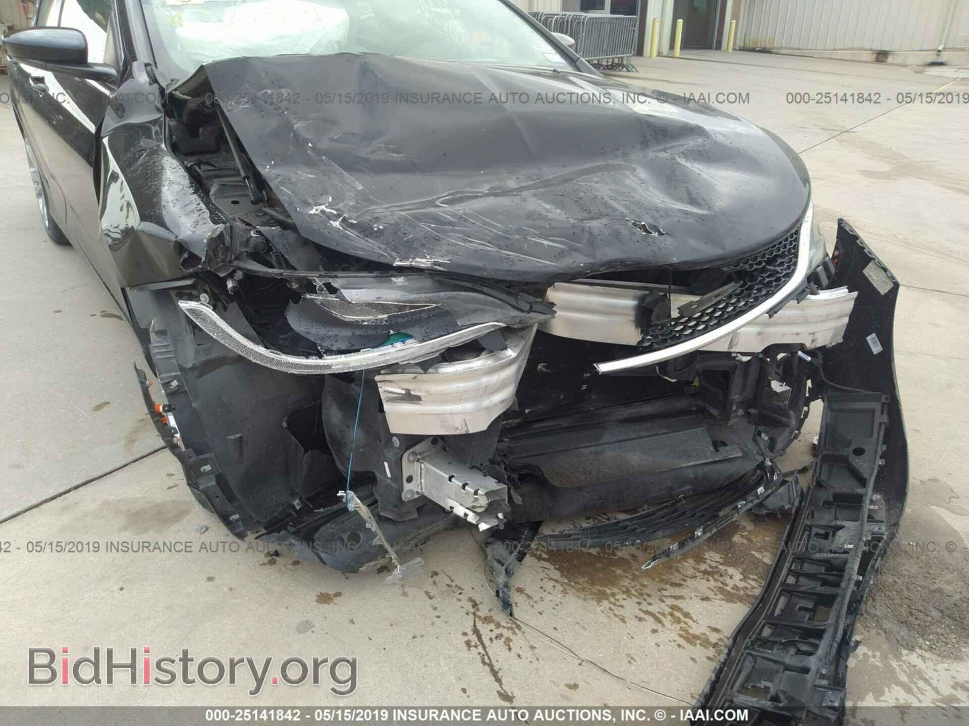 2016 CHRYSLER 200 - VIN: 1C3CCCAB8GN137971 - Фото 6