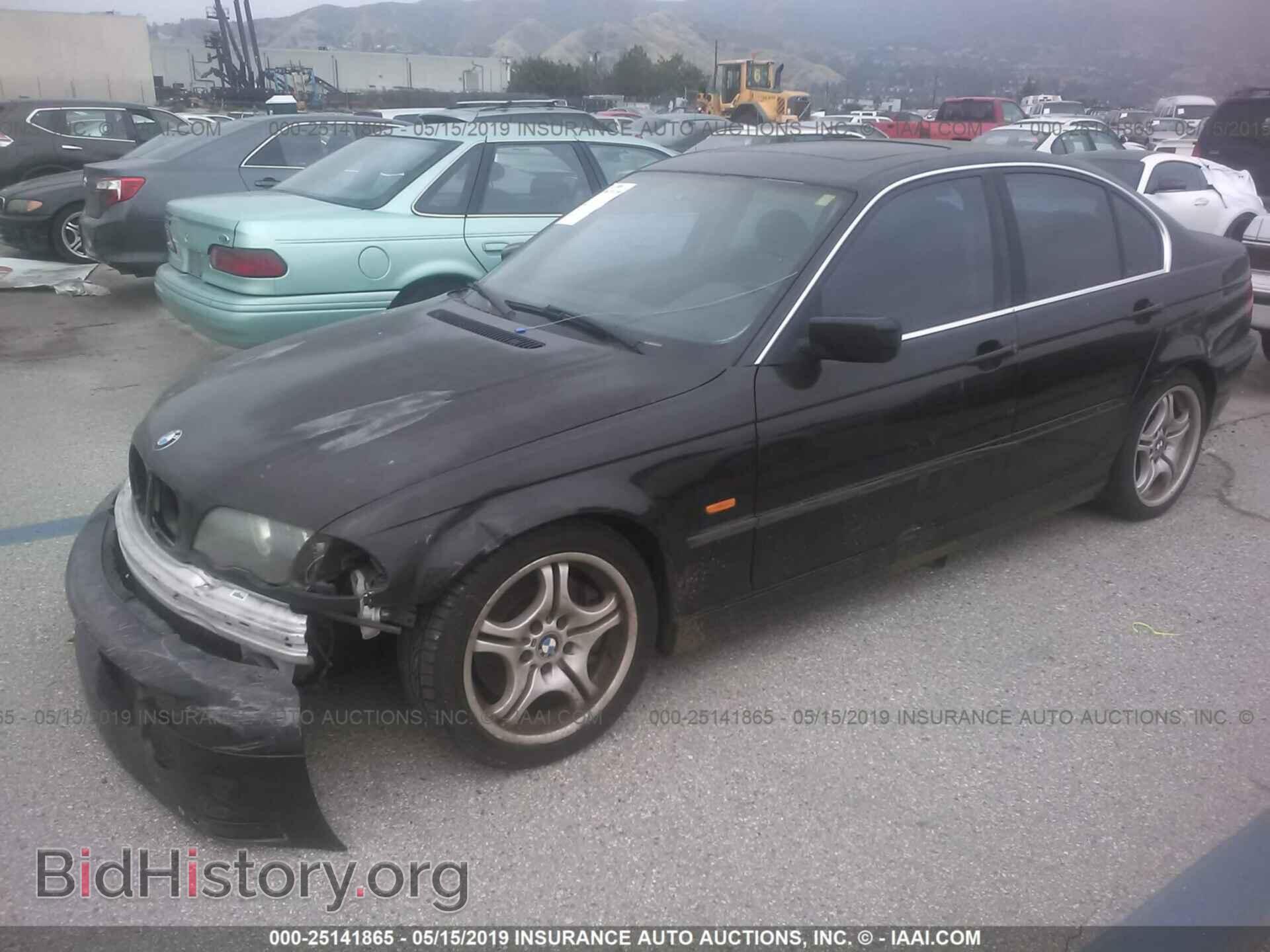2001 BMW 330 - VIN: WBAAV53411FJ72051 - Фото 2