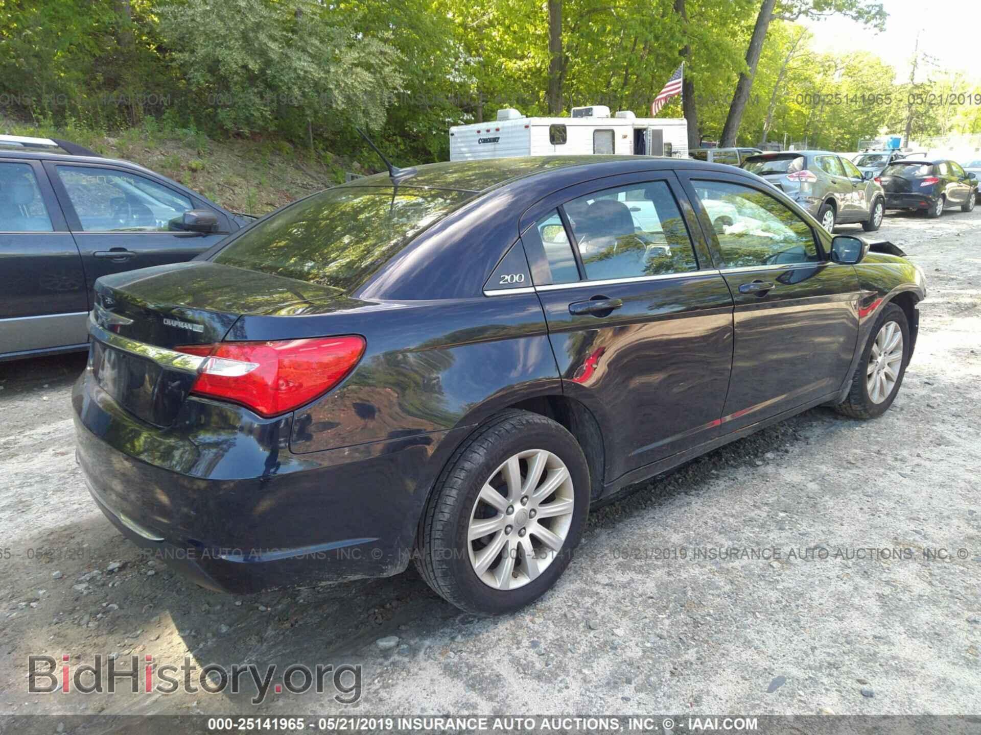 2012 CHRYSLER 200 - VIN: 1C3CCBBB9CN301697 - Фото 4