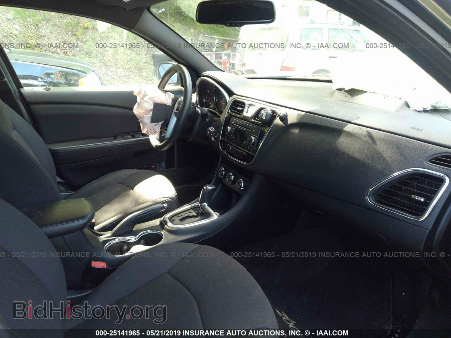 2012 CHRYSLER 200 - VIN: 1C3CCBBB9CN301697 - Фото 5