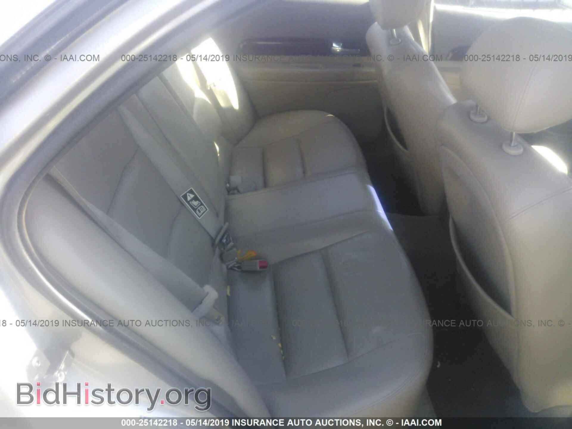 2000 LINCOLN LS - VIN: 1LNHM87A0YY823086 - Photo 8