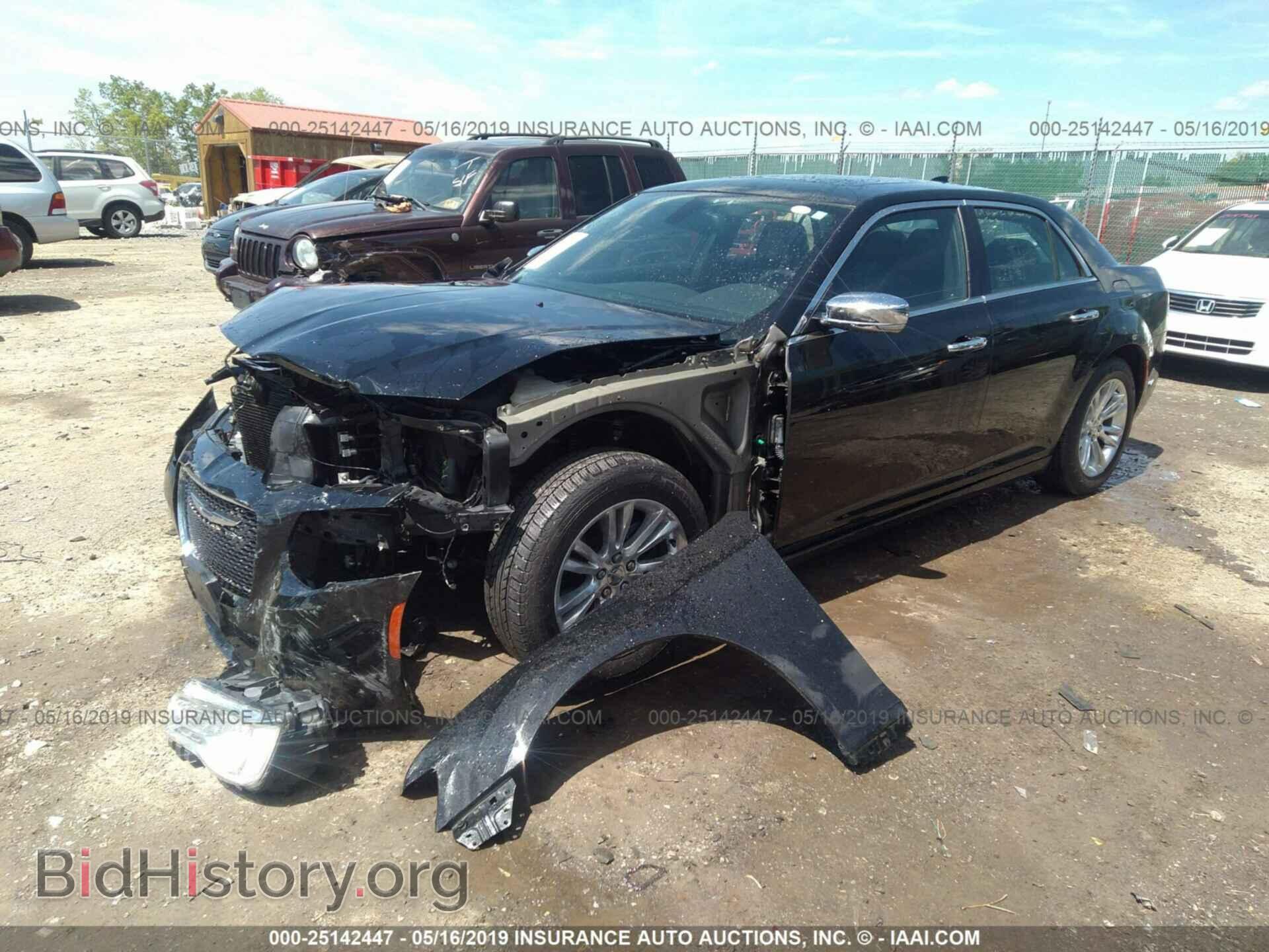 2015 CHRYSLER 300C - VIN: 2C3CCAEG3FH829623 - Фото 2