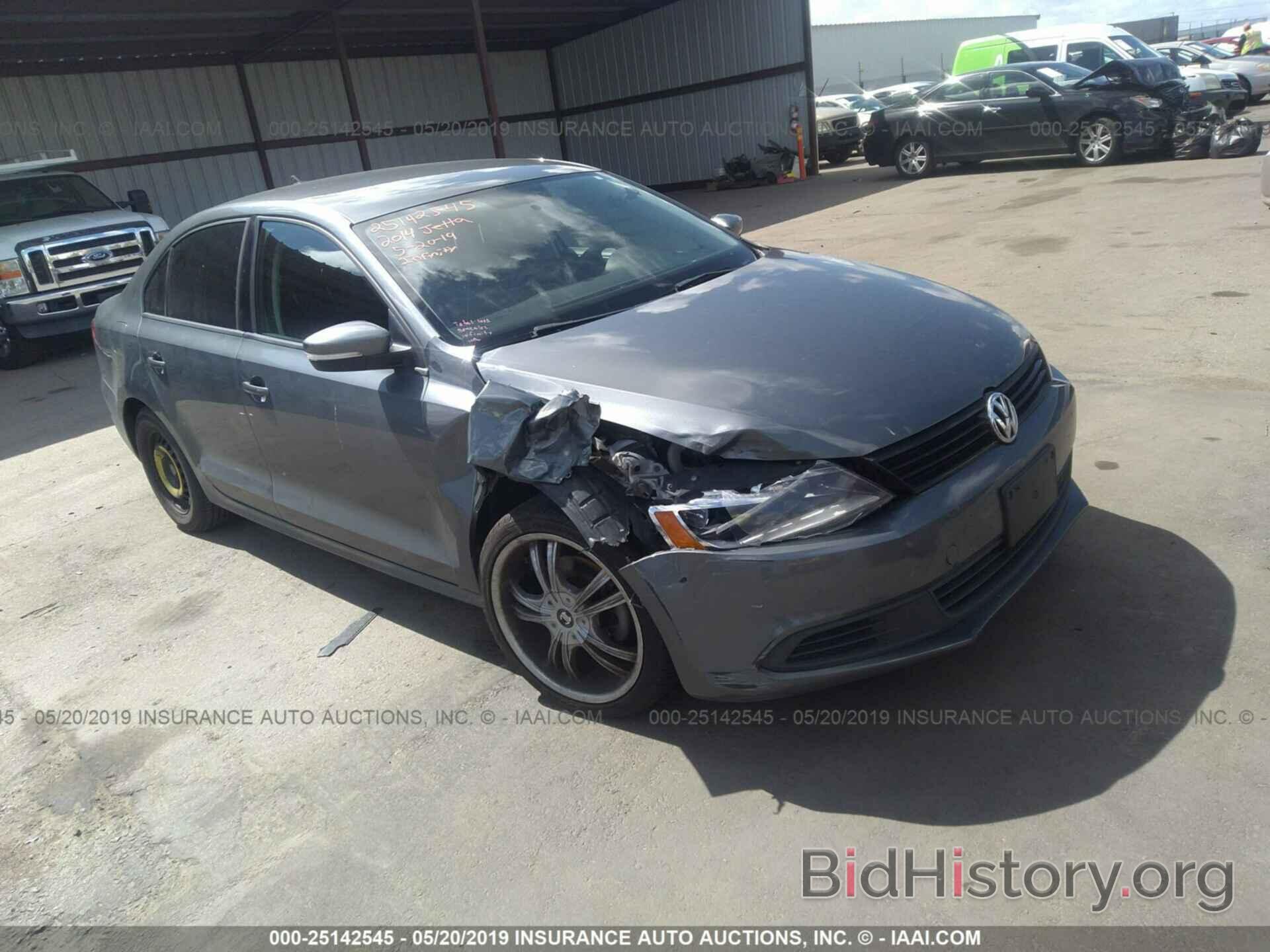 Photo 3VWD17AJ4EM364583 - VOLKSWAGEN JETTA 2014