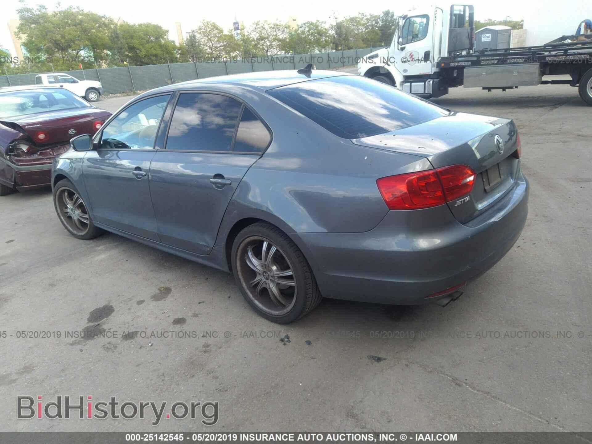 2014 VOLKSWAGEN JETTA - VIN: 3VWD17AJ4EM364583 - Фото 3
