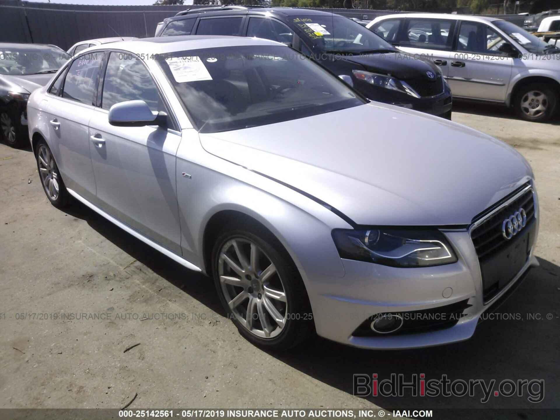 Photo WAUEFAFL7CA119705 - AUDI A4 2012