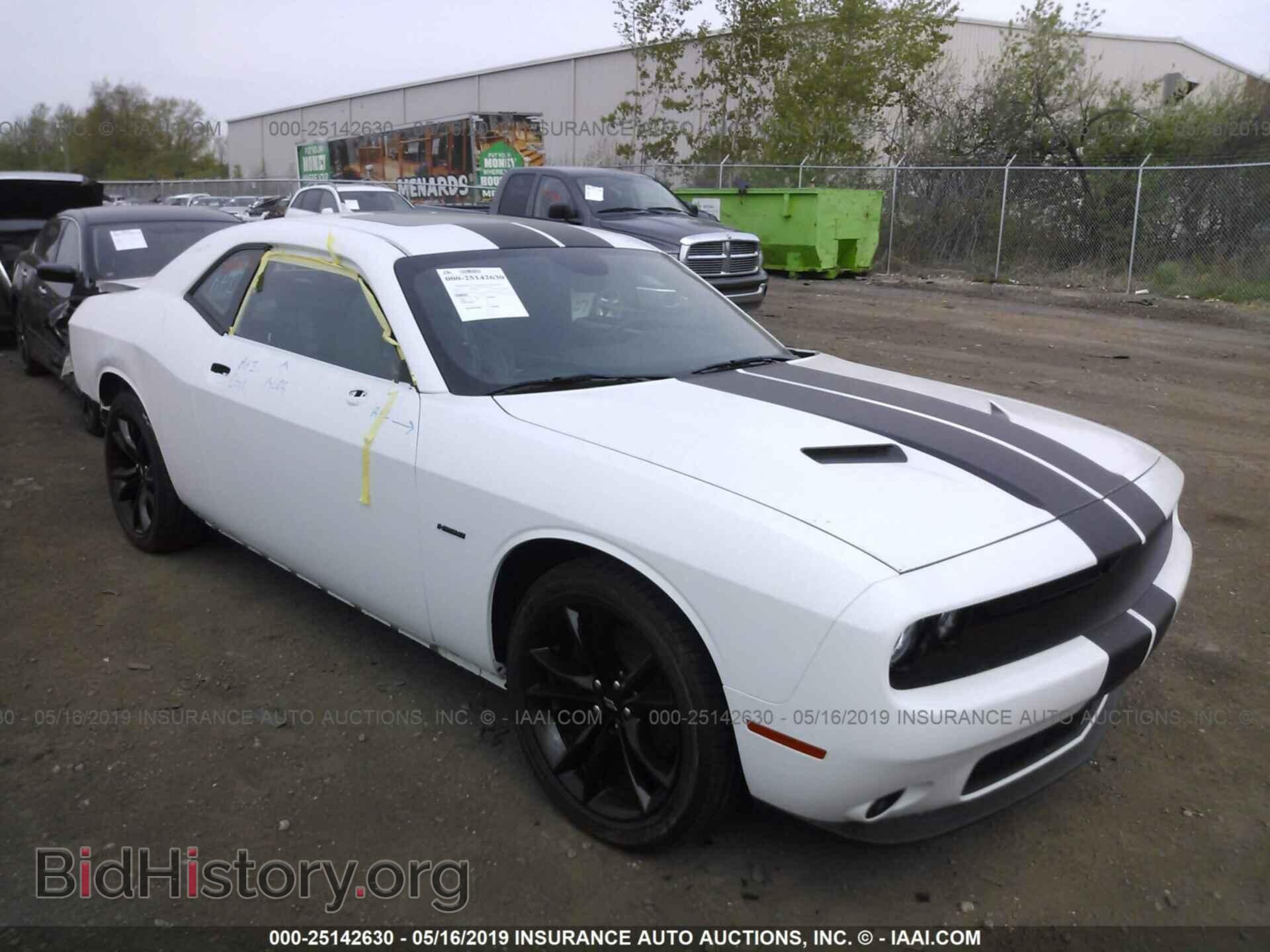 Фотография 2C3CDZBT0JH128074 - DODGE CHALLENGER 2018