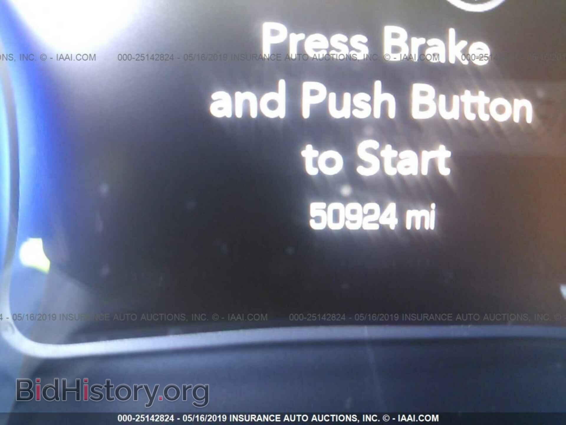 2016 CHRYSLER 300C - VIN: 2C3CCAKG1GH344113 - Фото 7