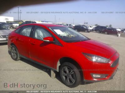 2016 Ford FOCUS SE, red — VIN 1FADP3FE5GL246252, IAAI