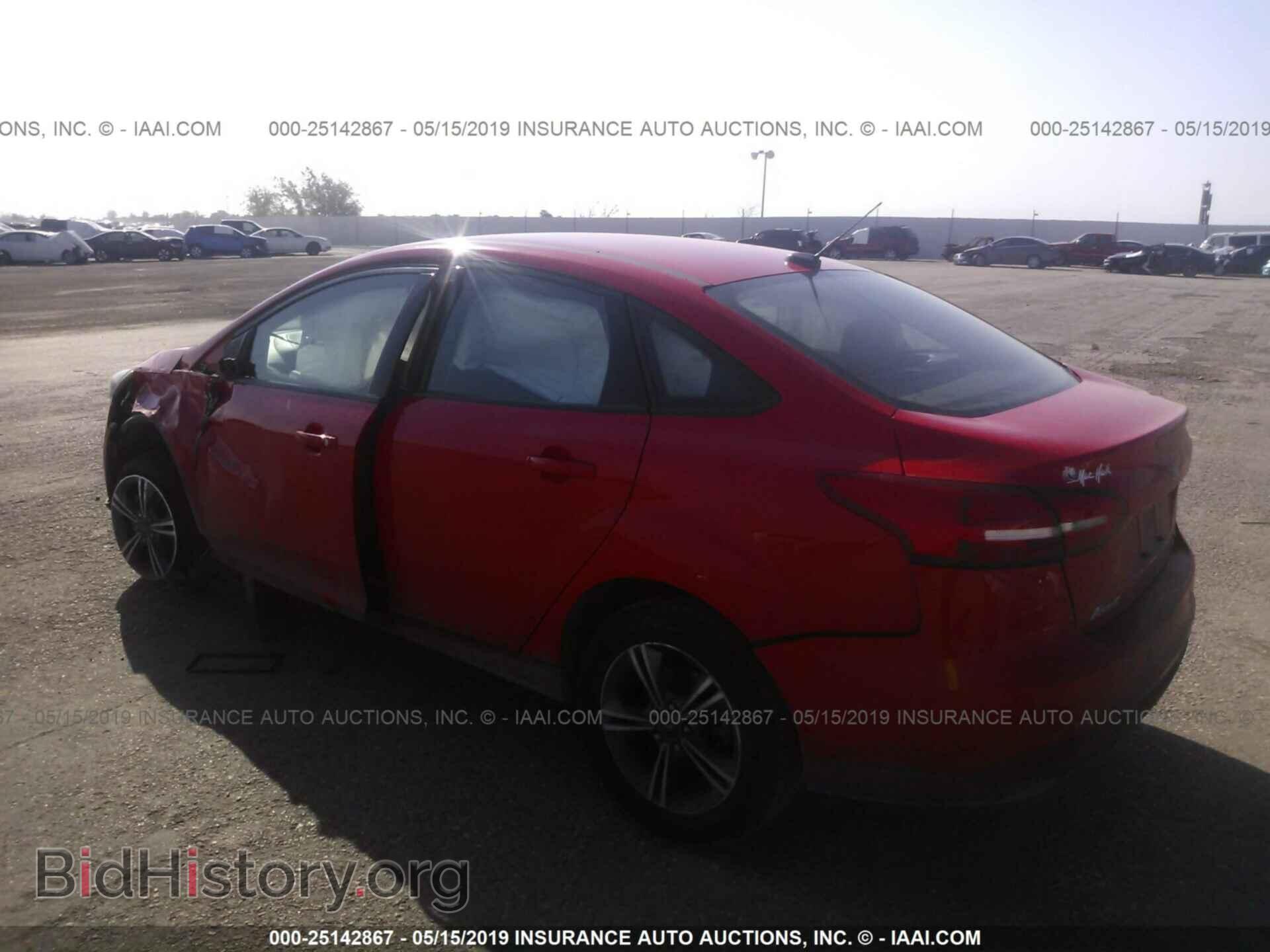 2016 FORD FOCUS - VIN: 1FADP3FE5GL246252 - Фото 3