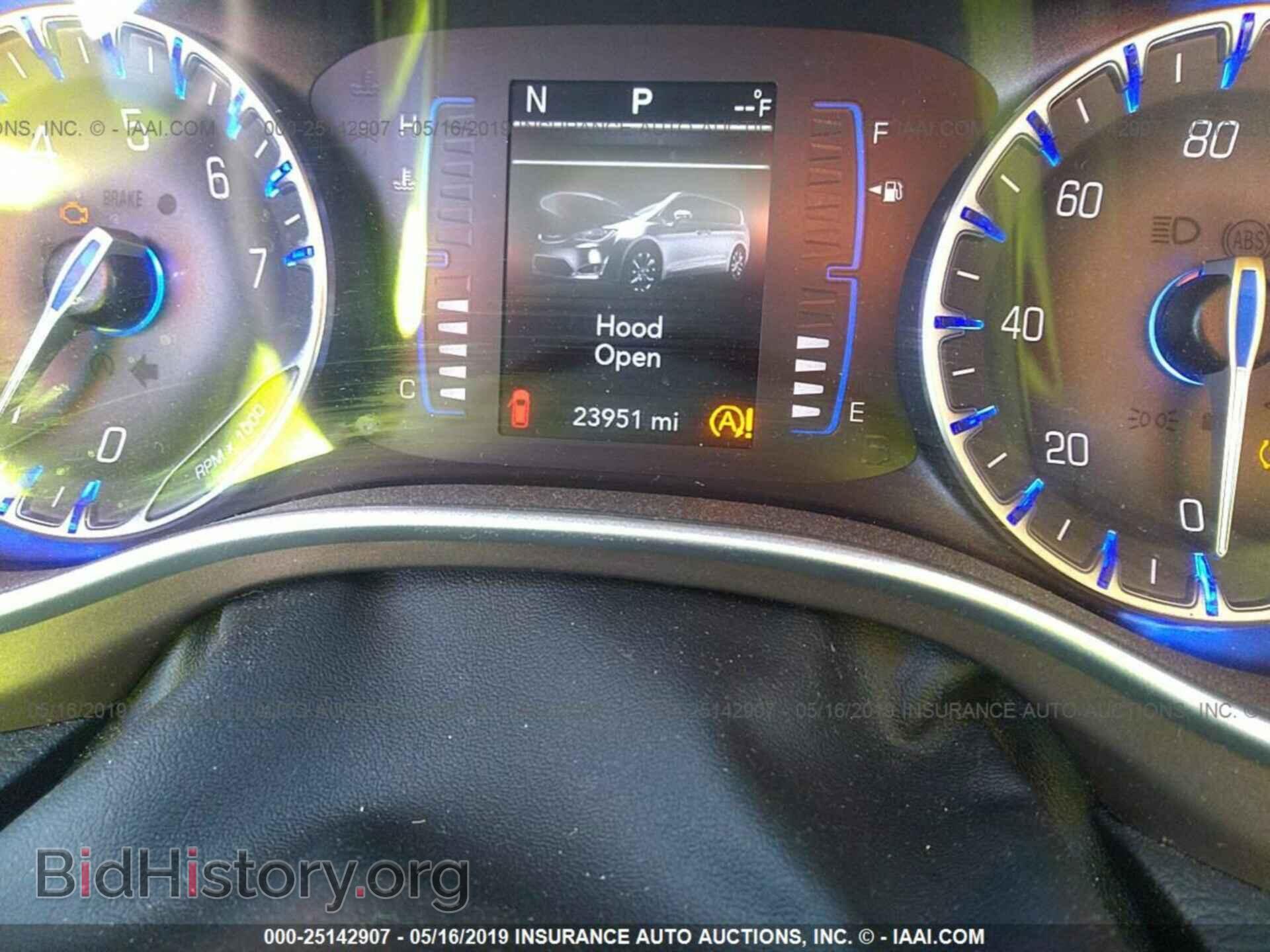 2018 CHRYSLER PACIFICA - VIN: 2C4RC1BG1JR217448 - Фото 7