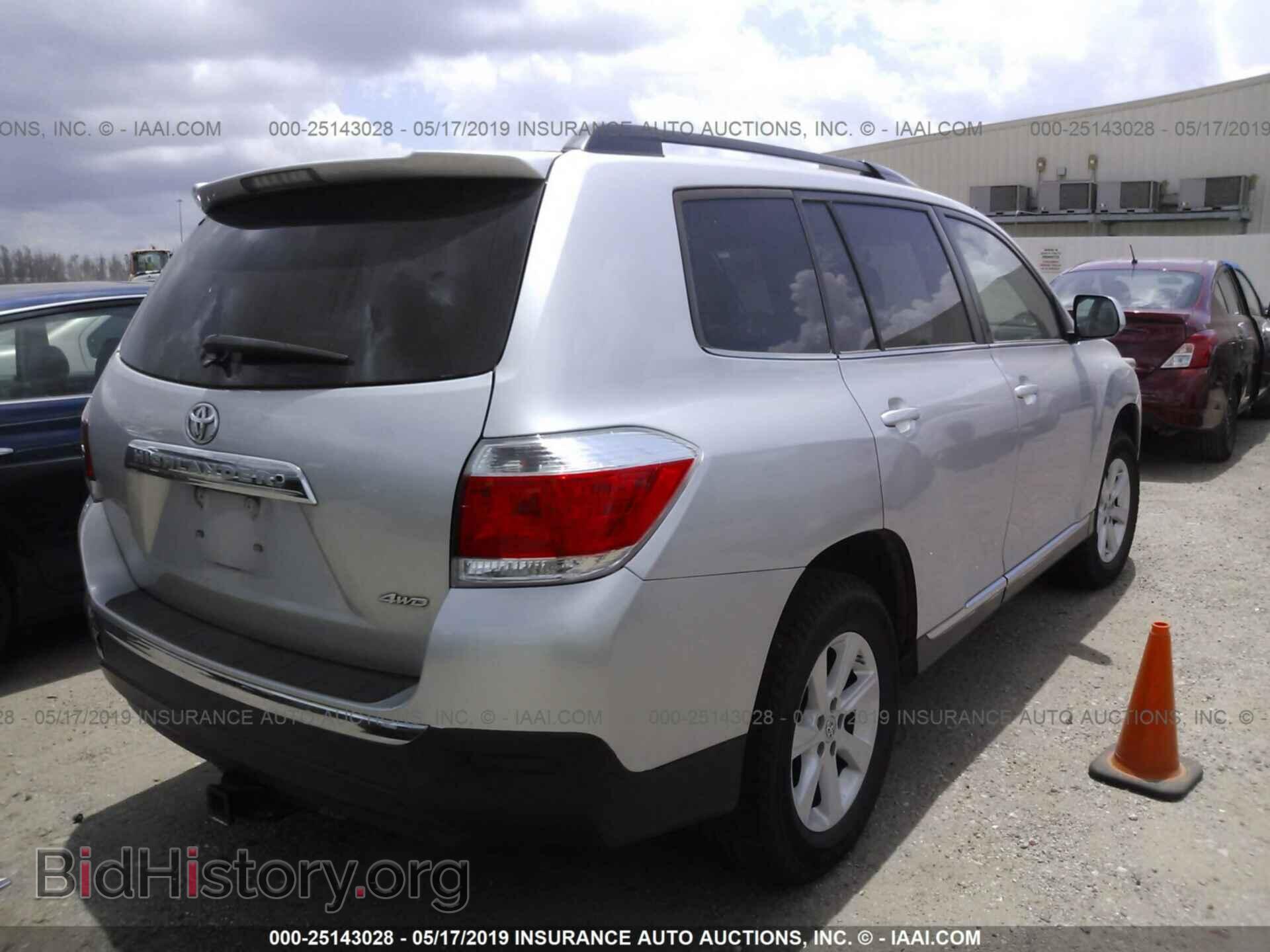 2012 TOYOTA HIGHLANDER - VIN: 5TDBK3EH3CS159356 - Фото 4