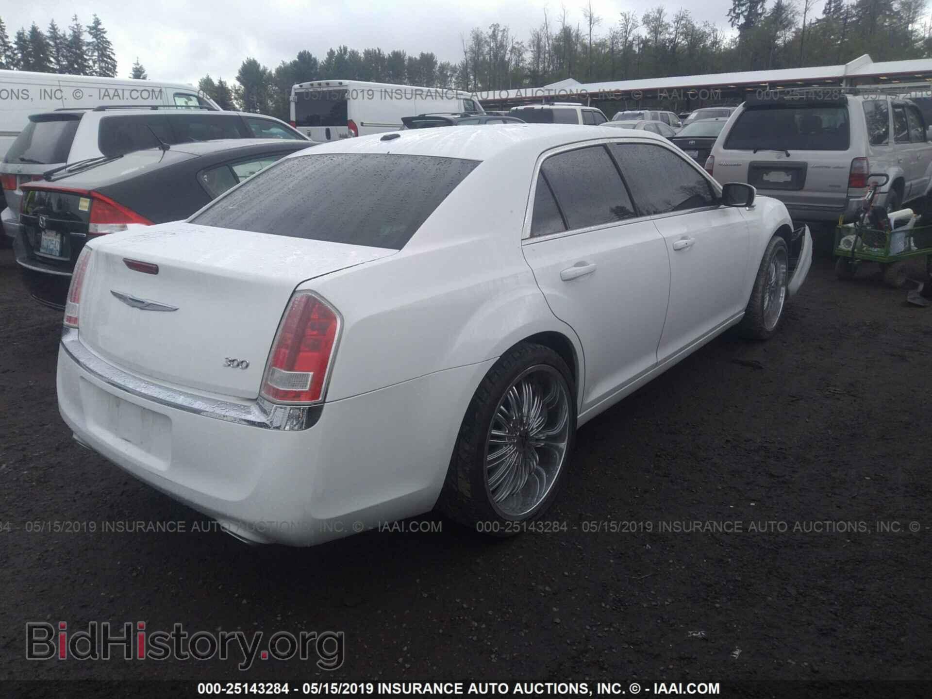 2011 CHRYSLER 300 - VIN: 2C3CA4CG4BH549164 - Фото 4