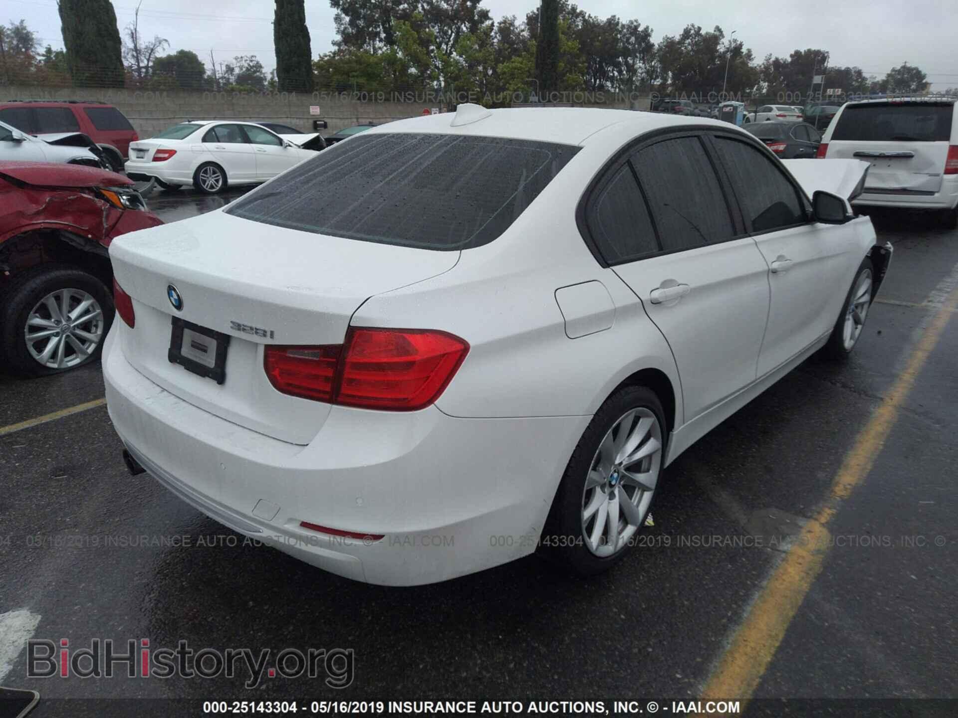 2012 BMW 328 - VIN: WBA3A5G5XCNP18216 - Фото 4