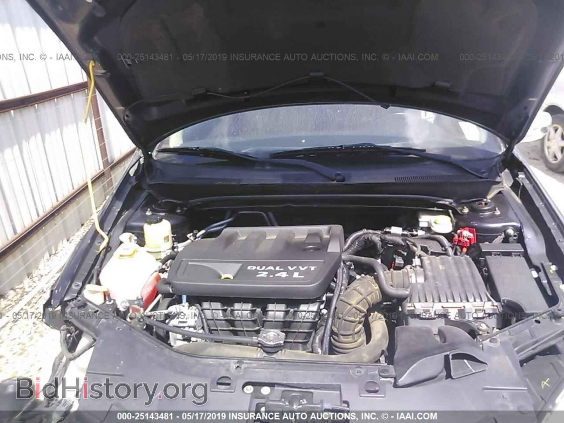 2012 CHRYSLER 200 - VIN: 1C3CCBCB8CN107631 - Фото 10