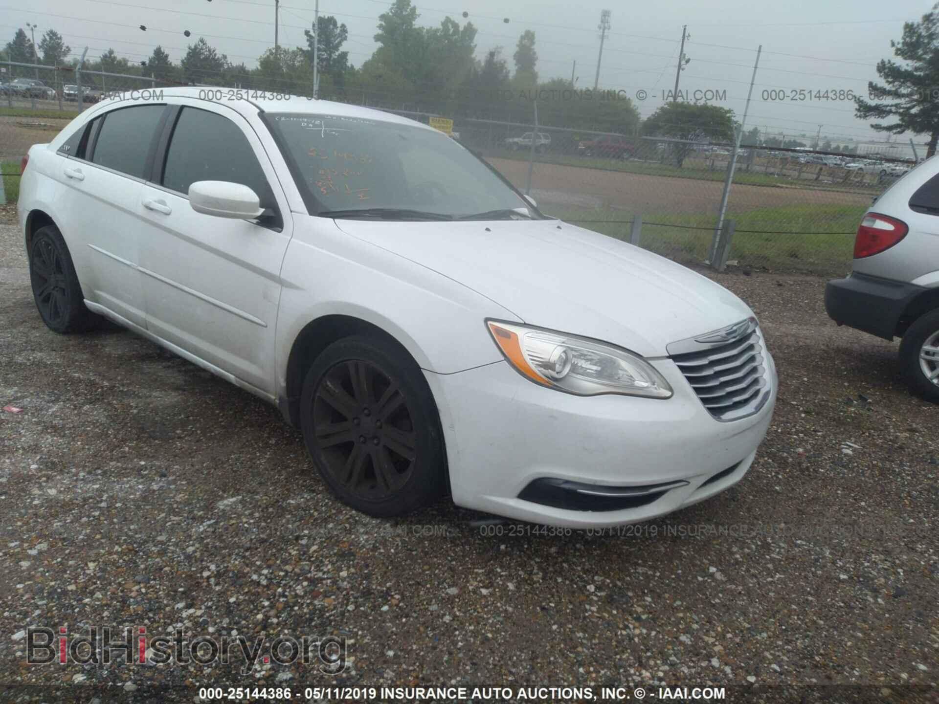 Фотография 1C3CCBBB0DN656663 - CHRYSLER 200 2013