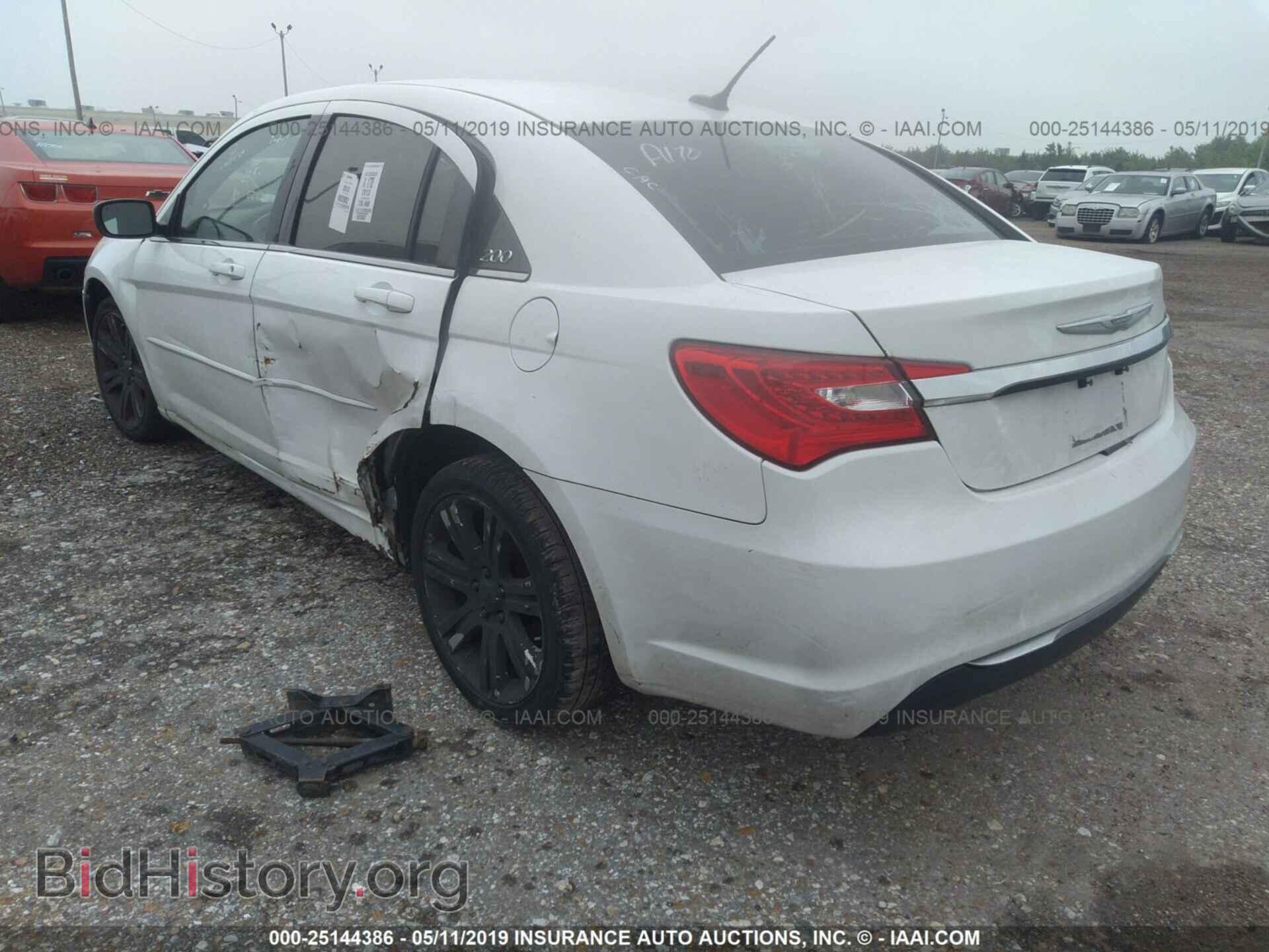 2013 CHRYSLER 200 - VIN: 1C3CCBBB0DN656663 - Photo 3