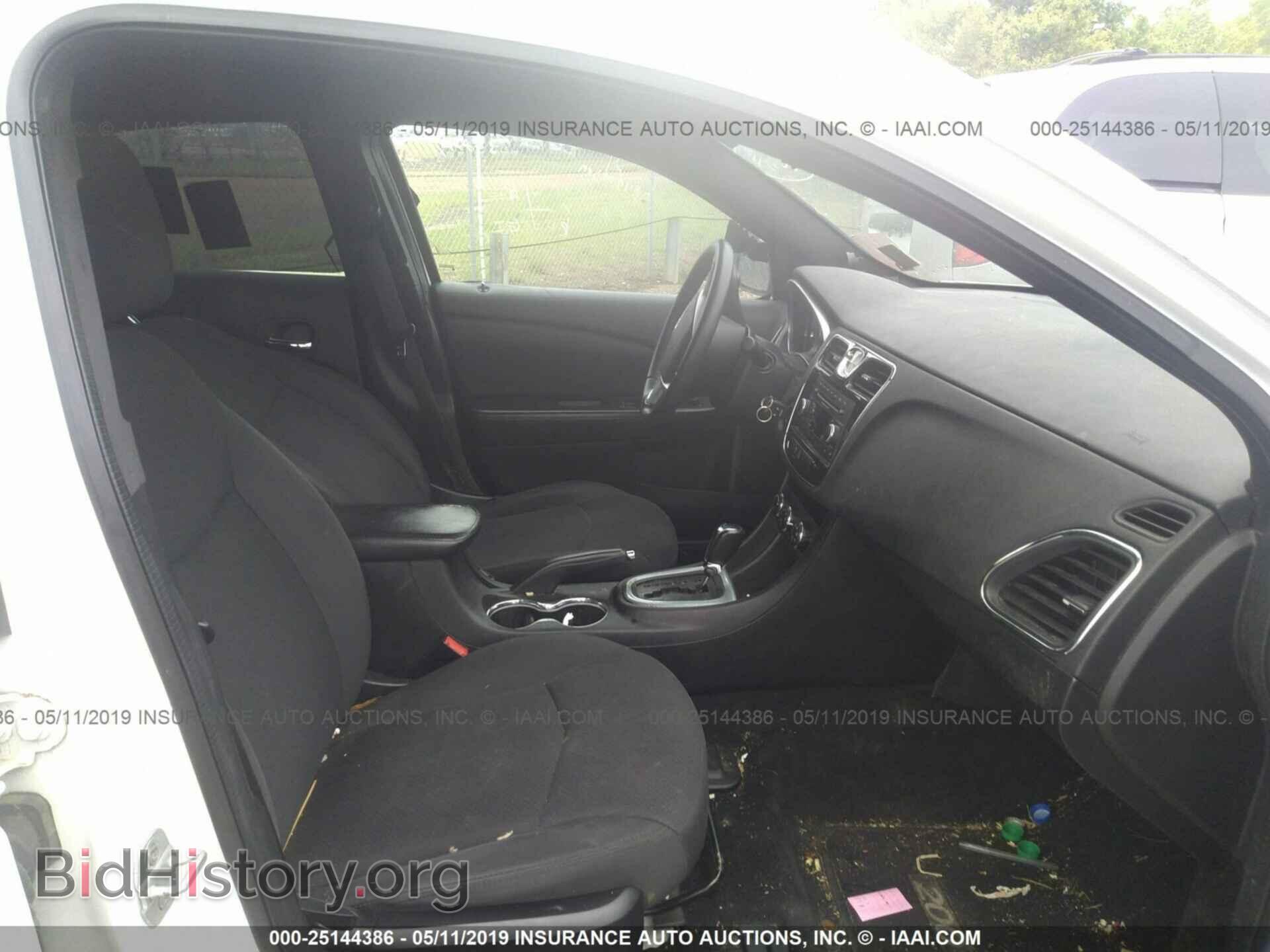 2013 CHRYSLER 200 - VIN: 1C3CCBBB0DN656663 - Photo 5