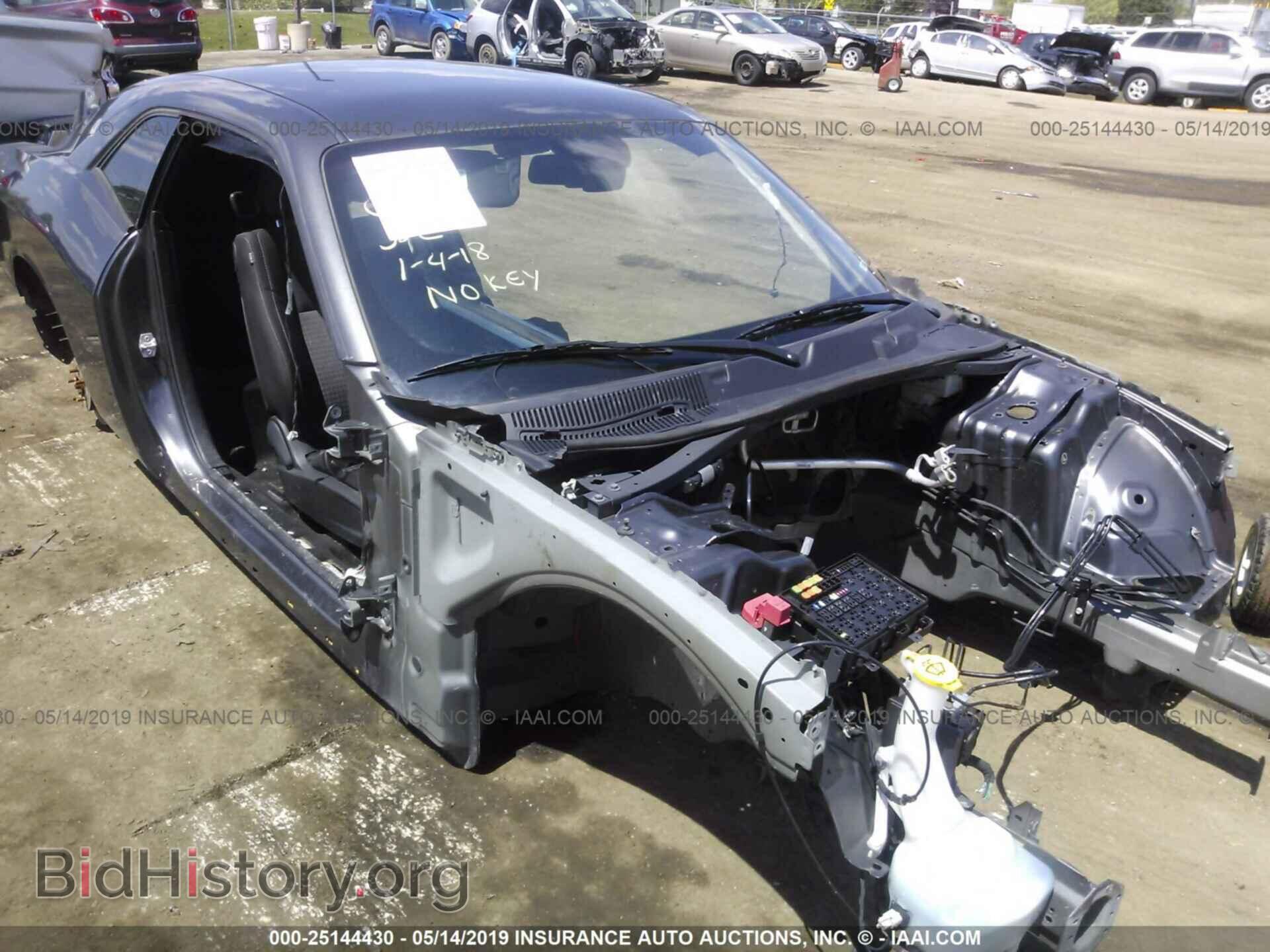 2016 DODGE CHALLENGER - VIN: 2C3CDZAG9GH290007 - Фото 6