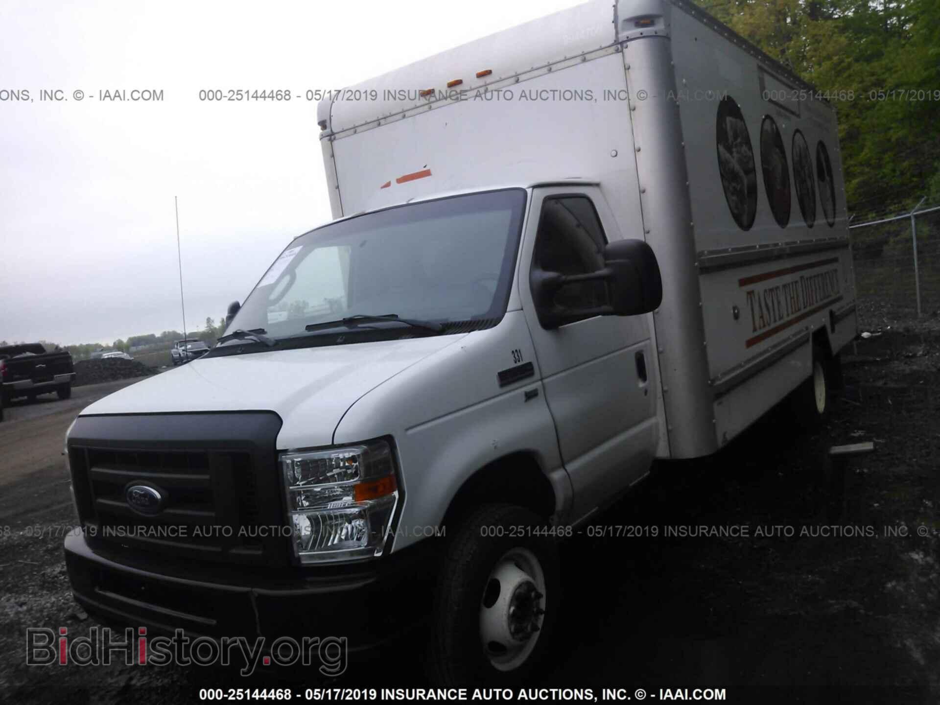 2009 FORD ECONOLINE - VIN: 1FDWE35L69DA45039 - Фото 2