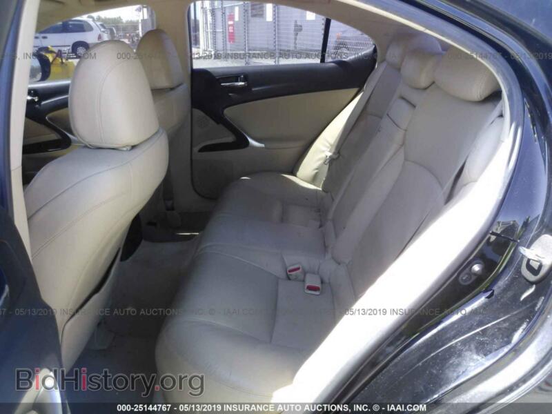 2007 Lexus IS (VIN JTHBK262572042894) — фото 8 из 10
