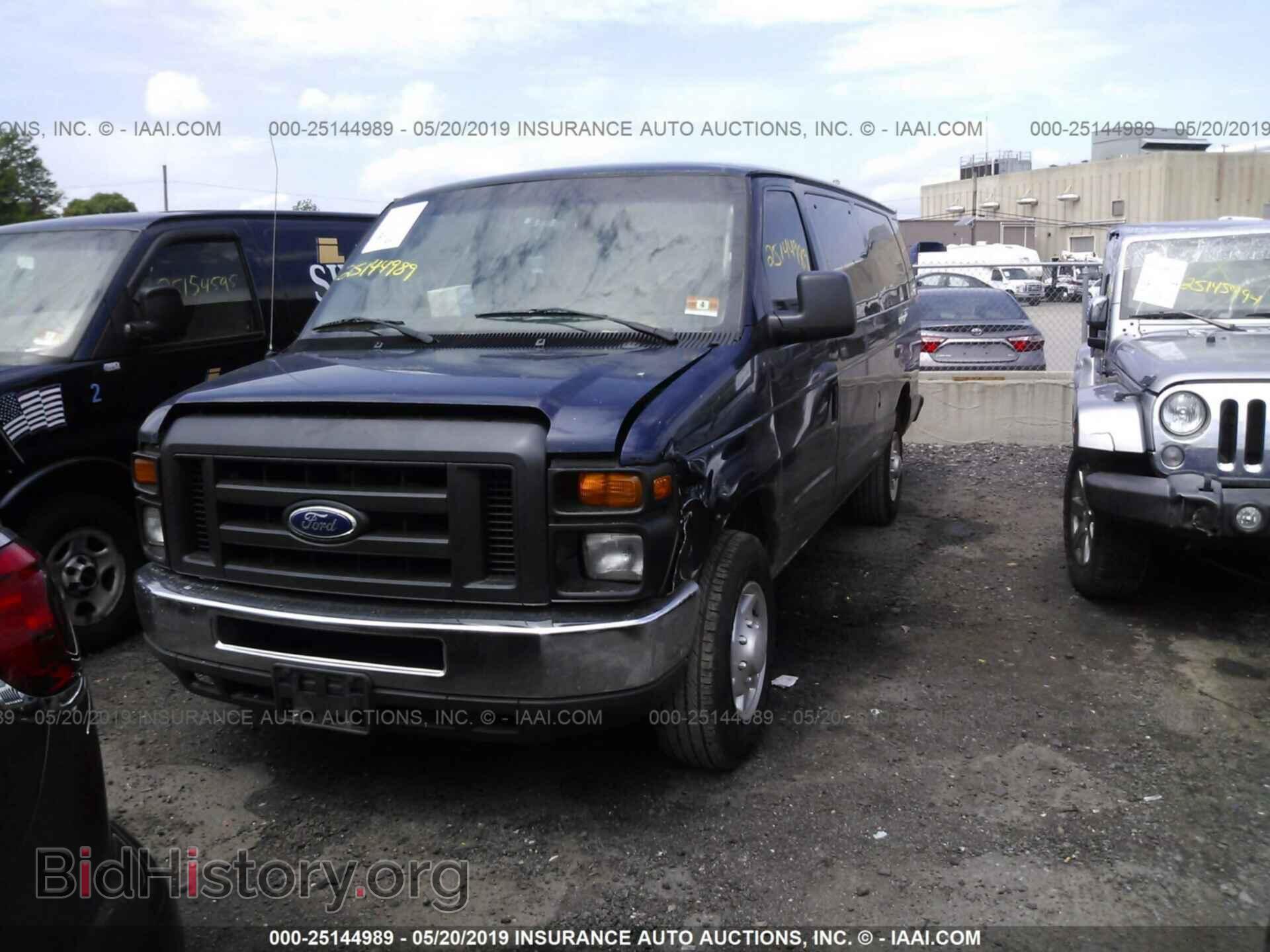 2011 FORD ECONOLINE - VIN: 1FBSS3BL5BDA90113 - Photo 2