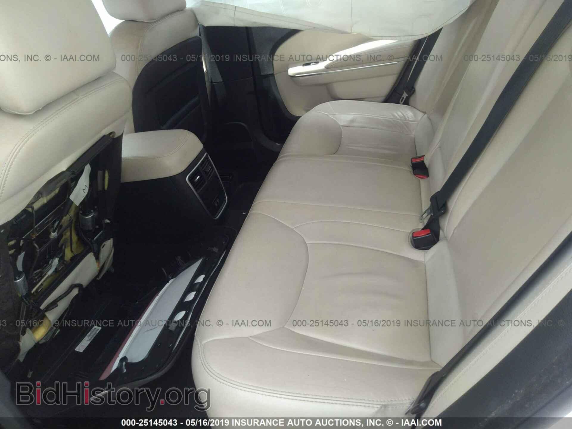 2015 CHRYSLER 300 - VIN: 2C3CCAAG5FH810433 - Фото 8