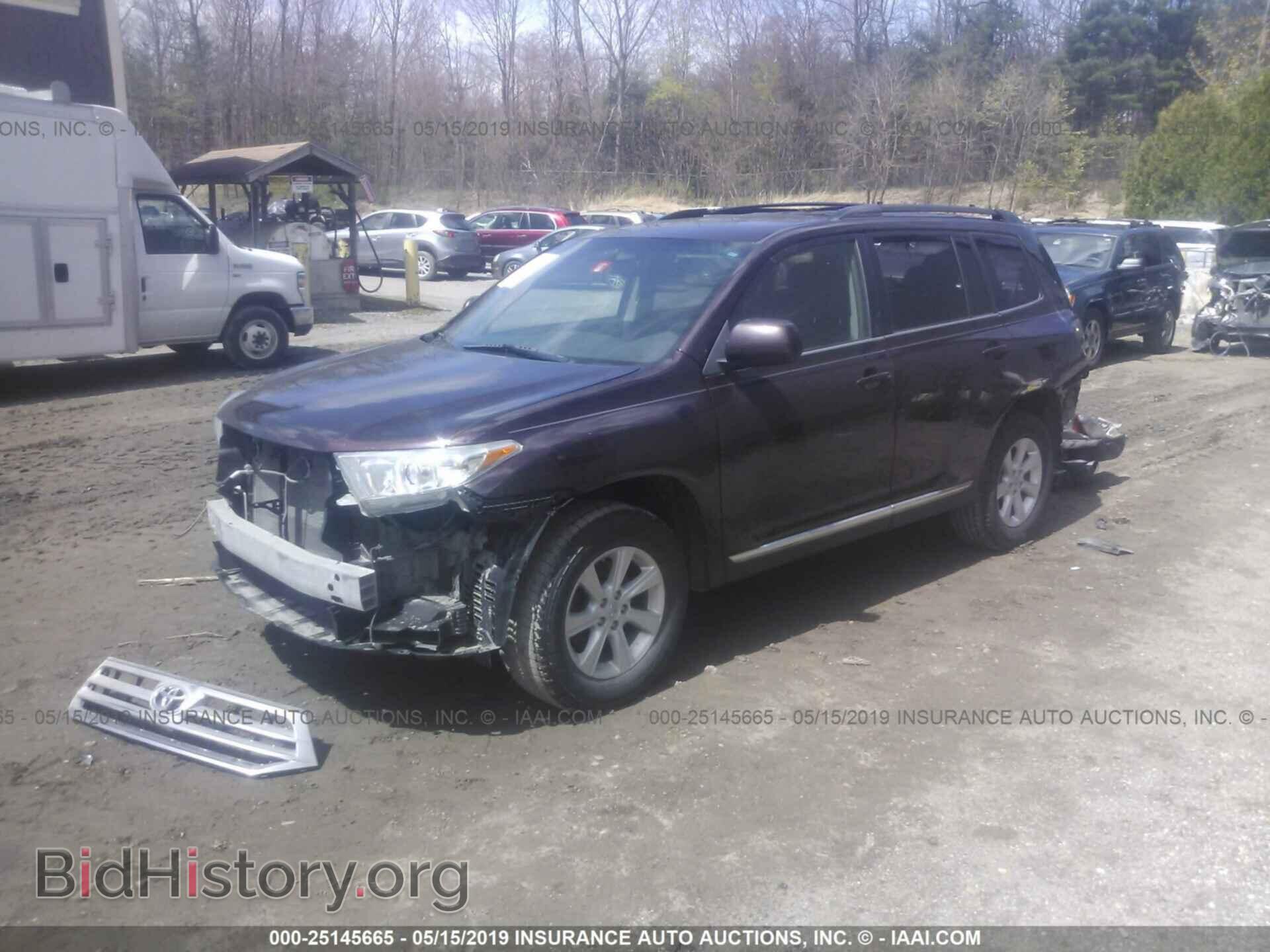 2012 TOYOTA HIGHLANDER - VIN: 5TDBK3EH7CS115358 - Фото 2