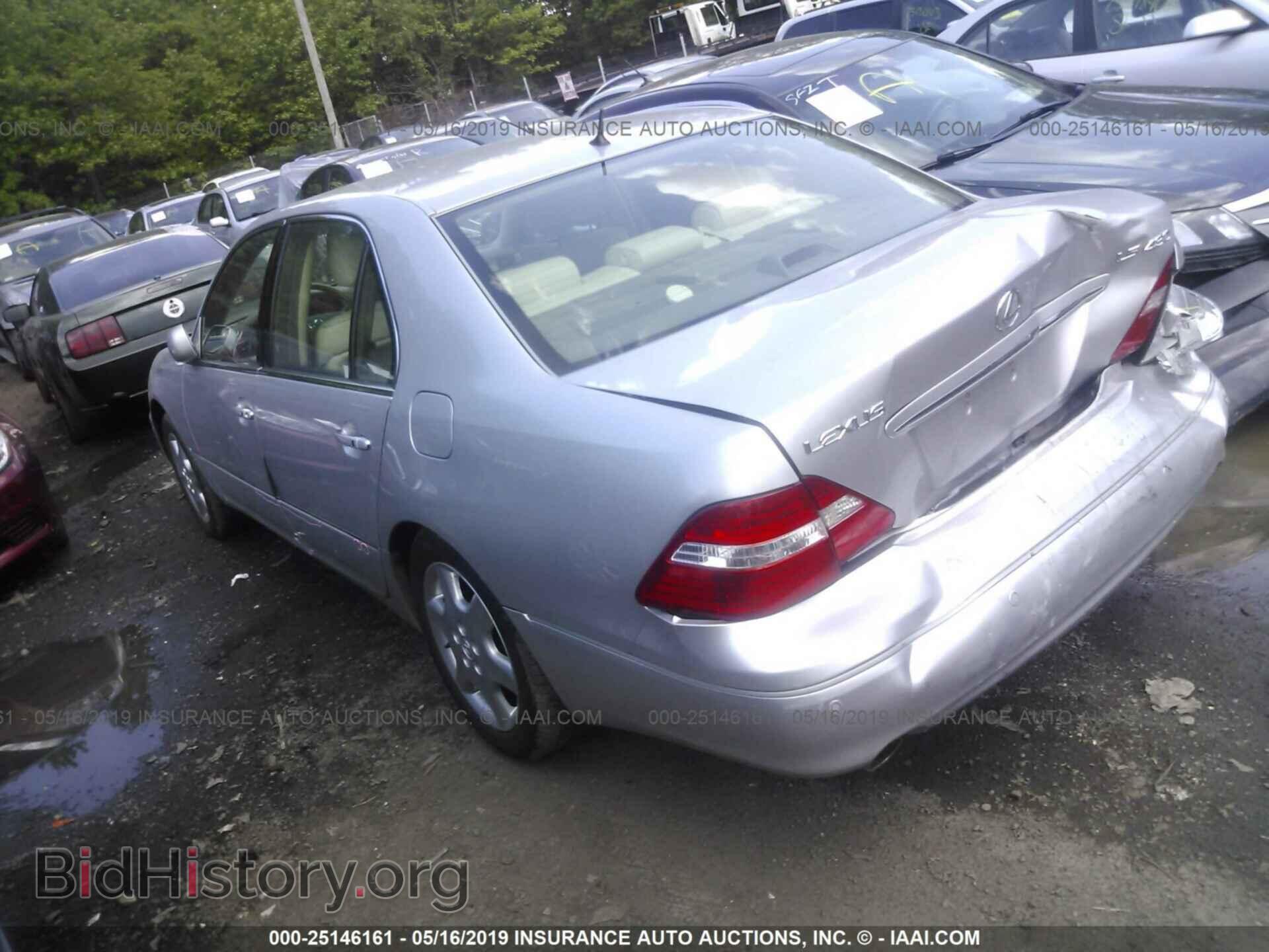 2004 LEXUS LS - VIN: JTHBN36F740137061 - Фото 3