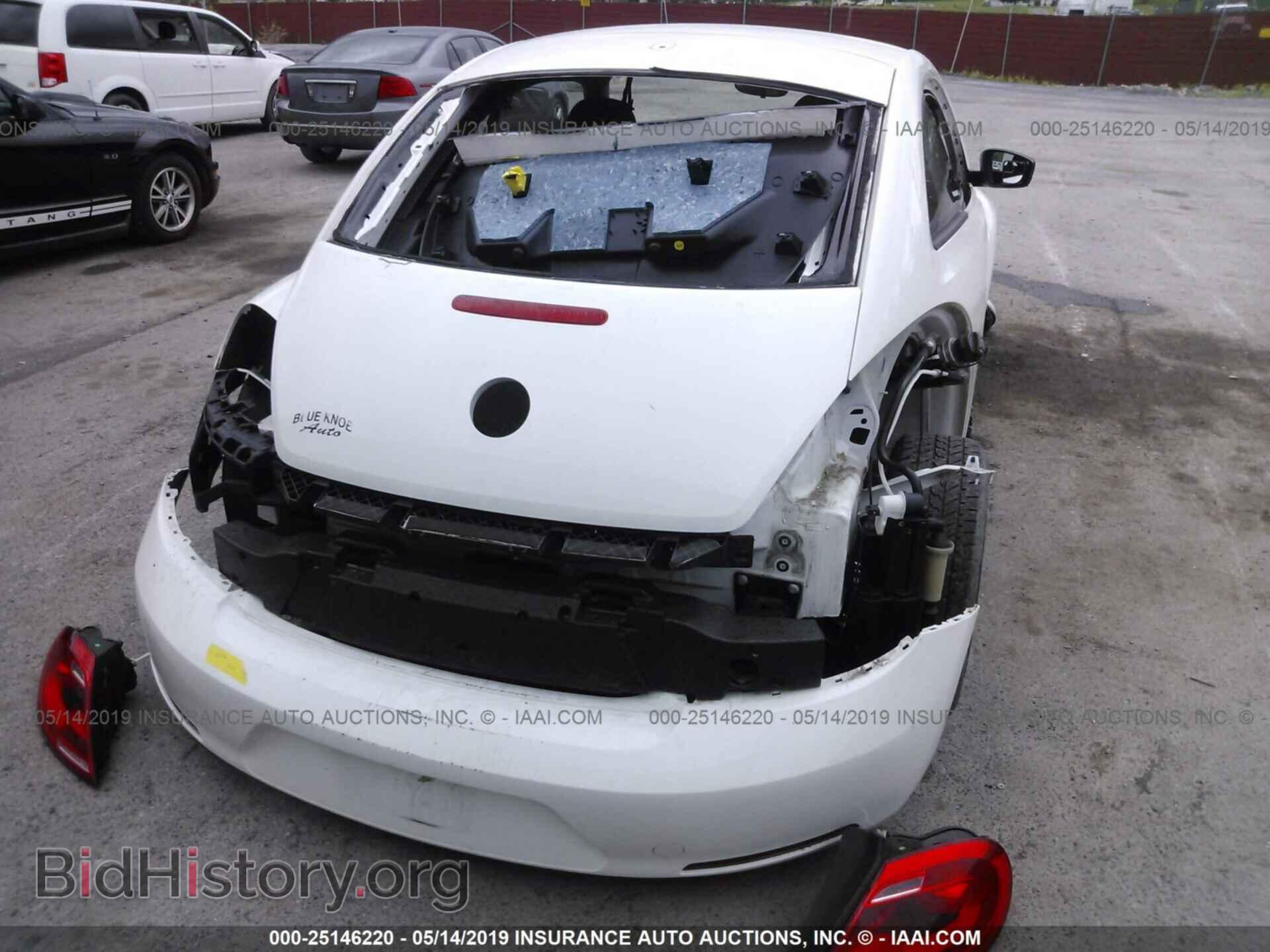 2012 VOLKSWAGEN BEETLE - VIN: 3VWFP7AT5CM615701 - Фото 6