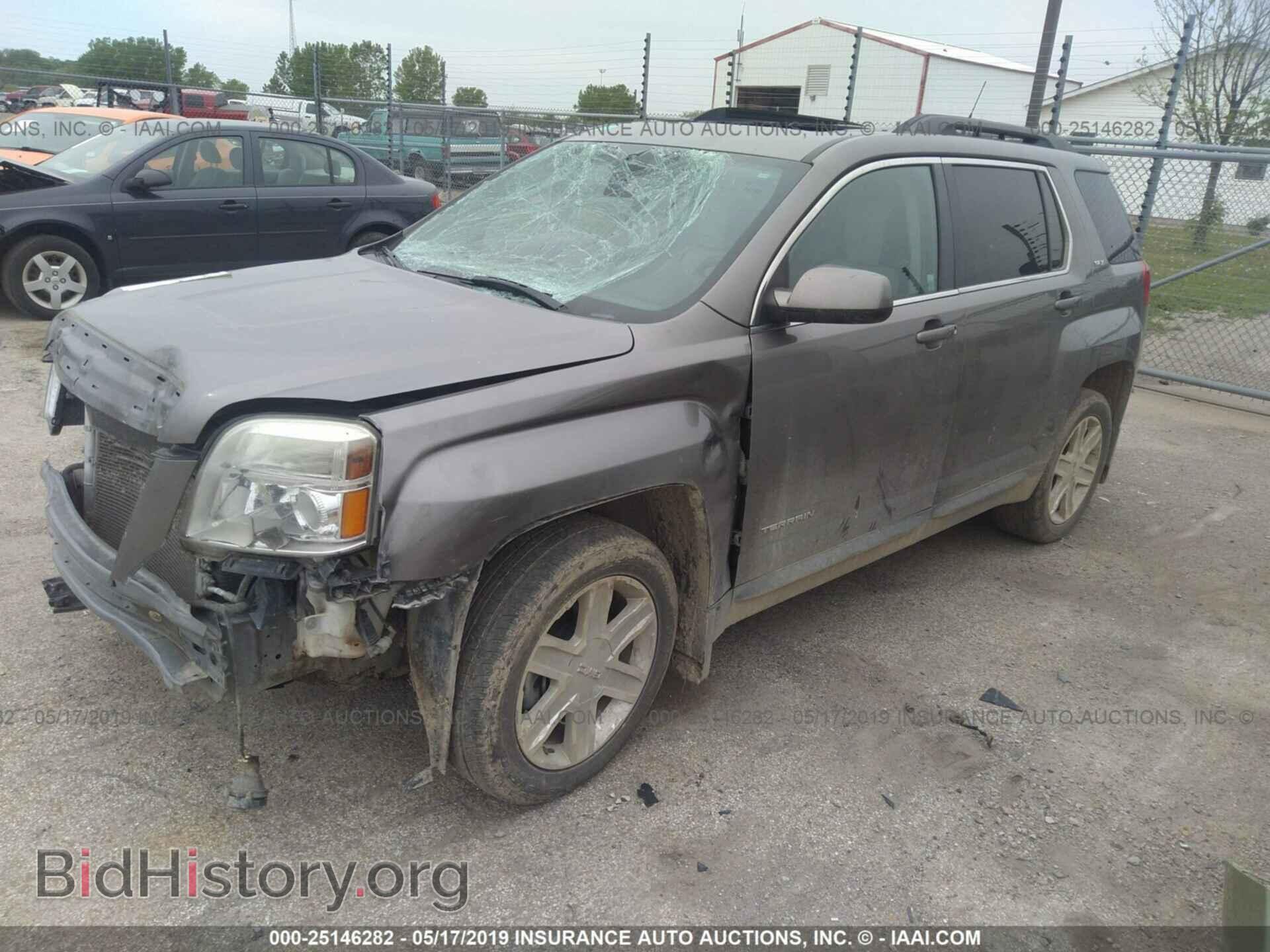 2011 GMC TERRAIN - VIN: 2CTFLVEC2B6354795 - Photo 2