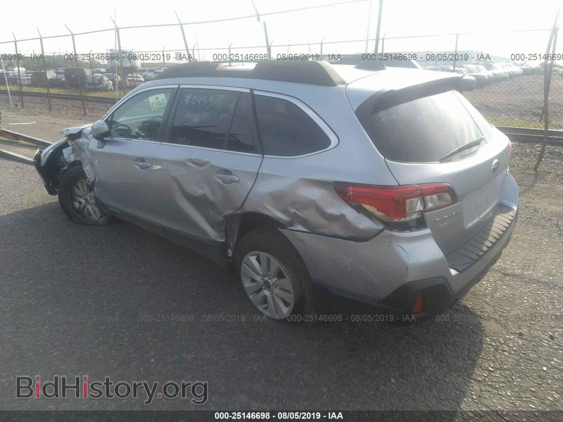 2018 SUBARU OUTBACK - VIN: 4S4BSACC8J3227463 - Фото 3