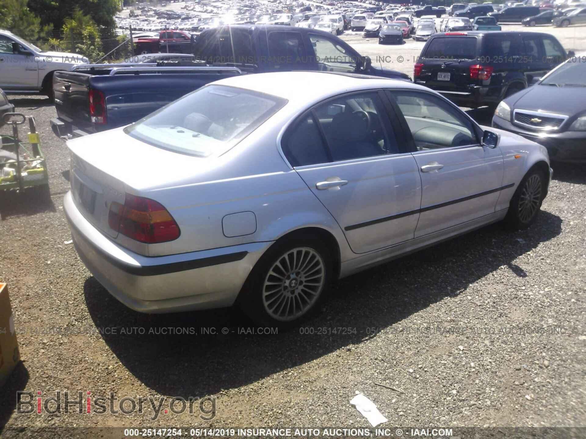 2003 BMW 330 - VIN: WBAEW53443PG22662 - Фото 4