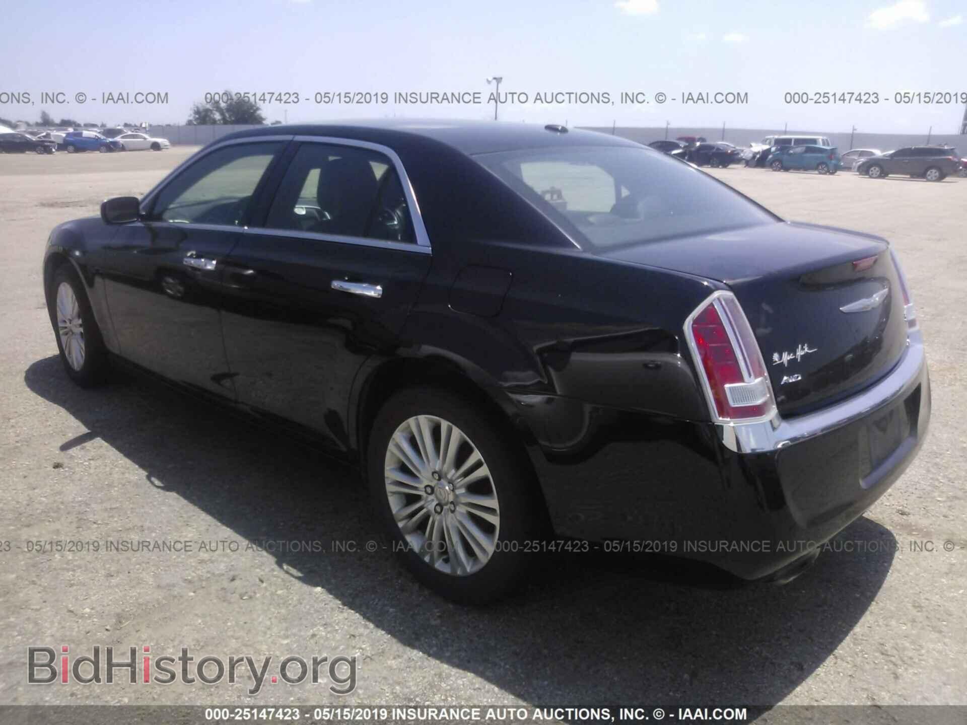 2014 CHRYSLER 300C - VIN: 2C3CCAKG4EH169966 - Фото 3