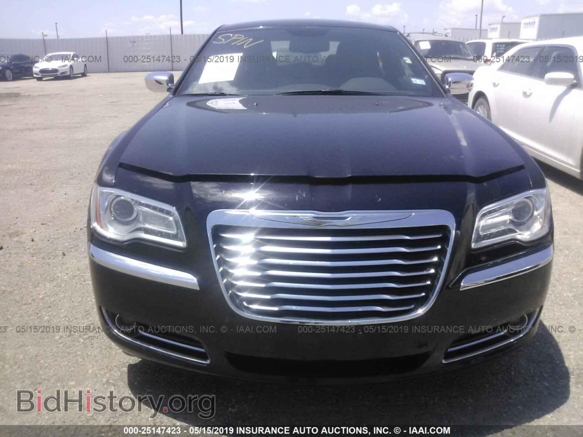 2014 CHRYSLER 300C - VIN: 2C3CCAKG4EH169966 - Фото 6