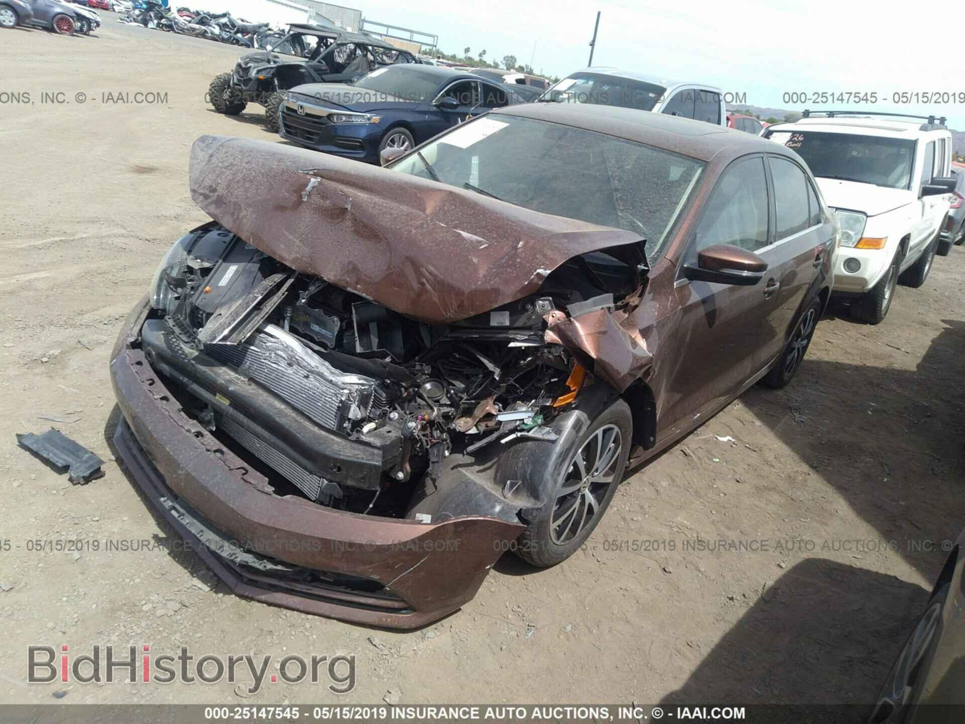 2017 VOLKSWAGEN JETTA - VIN: 3VWDB7AJXHM405543 - Фото 2