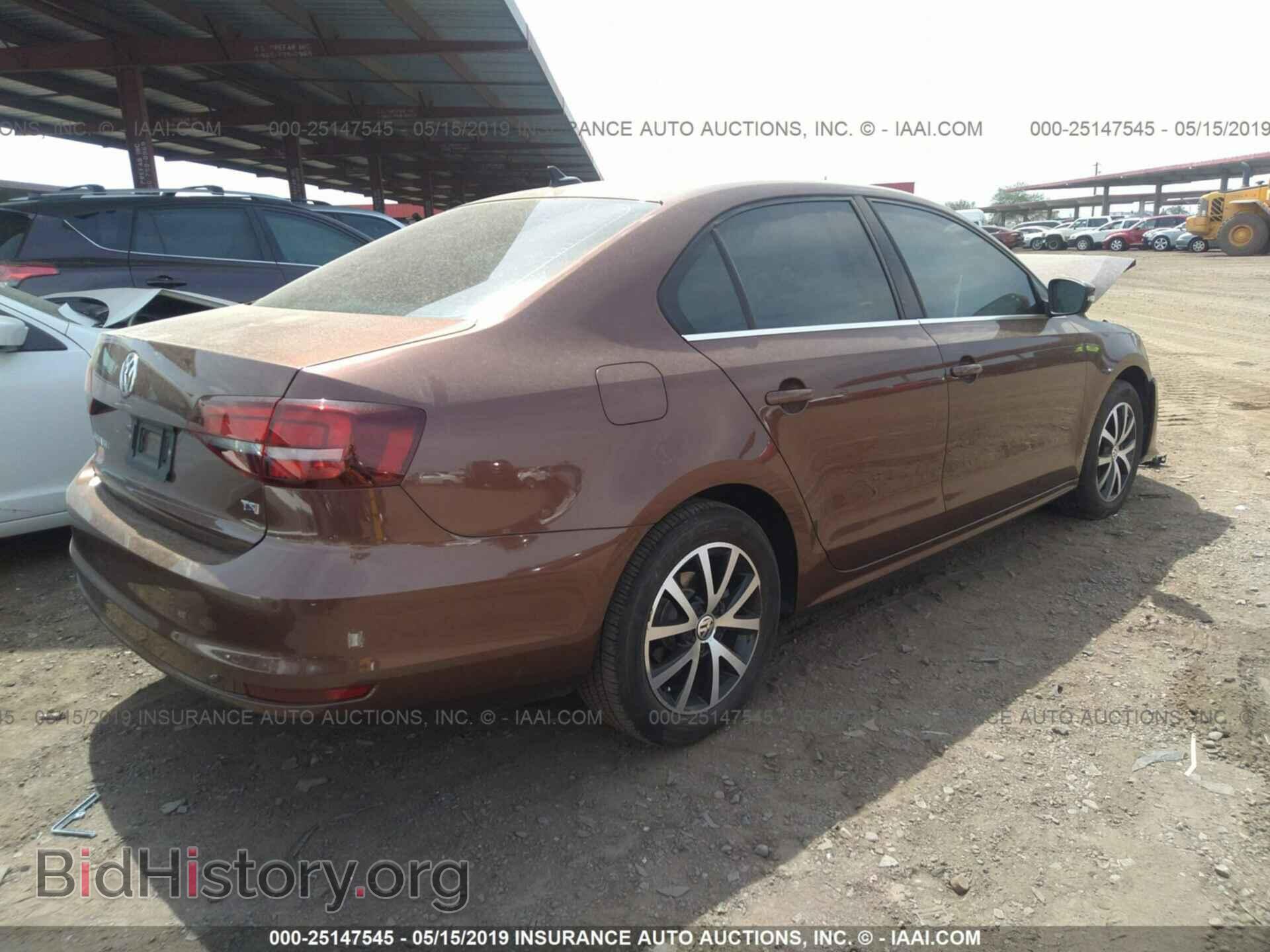 2017 VOLKSWAGEN JETTA - VIN: 3VWDB7AJXHM405543 - Фото 4