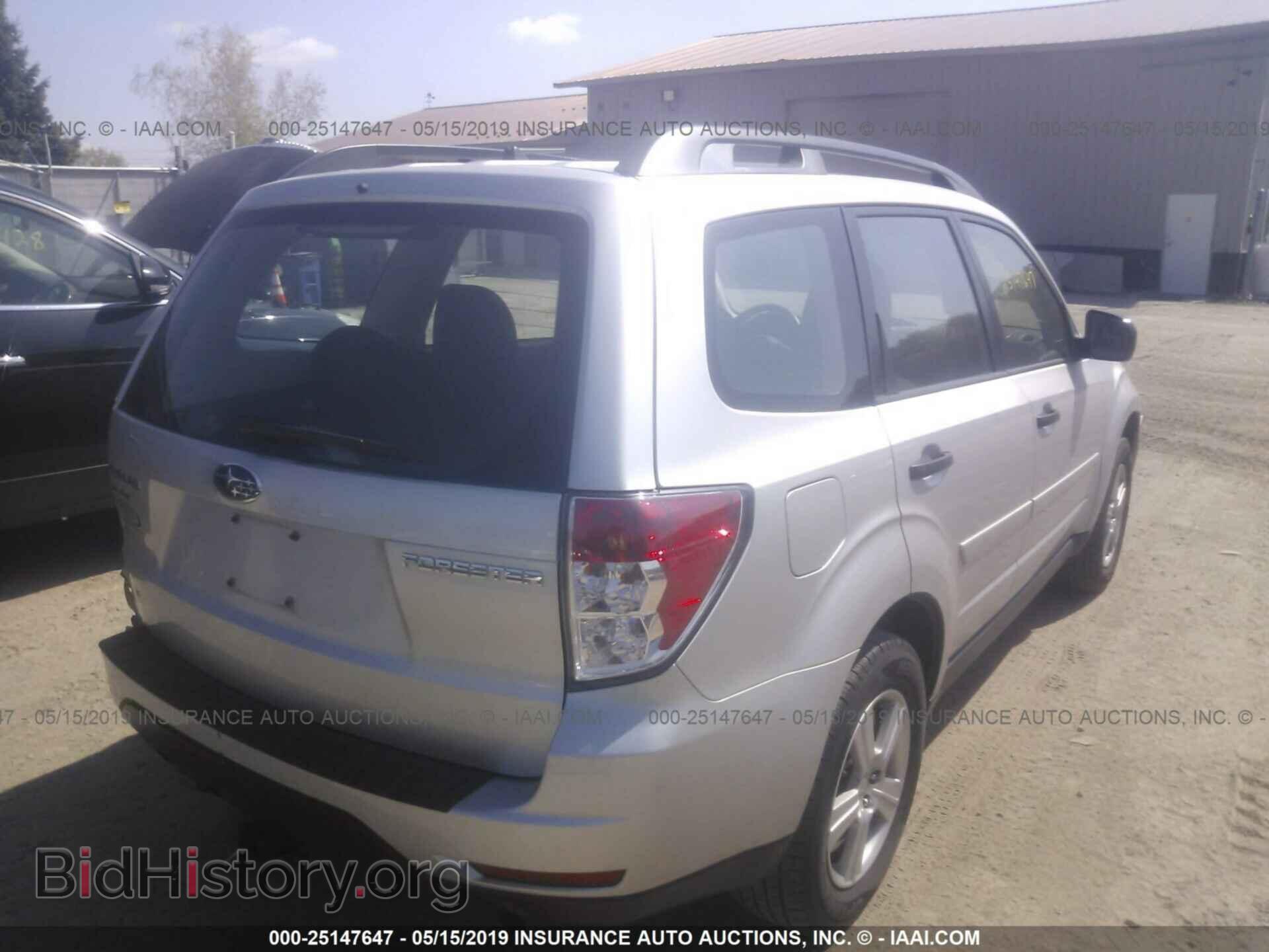 2011 SUBARU FORESTER - VIN: JF2SHBBC9BH779568 - Фото 4