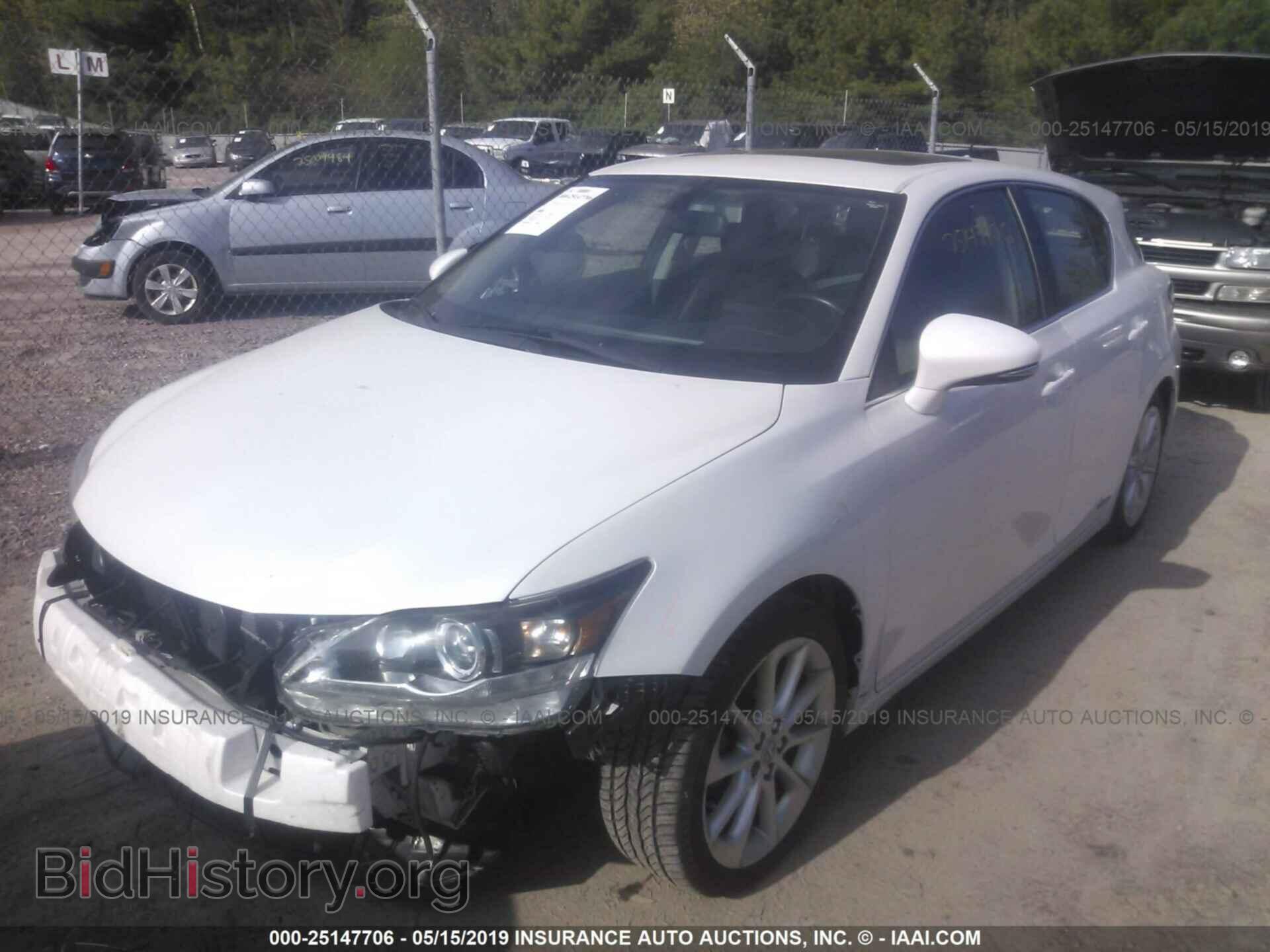 2012 LEXUS CT - VIN: JTHKD5BHXC2106444 - Photo 2