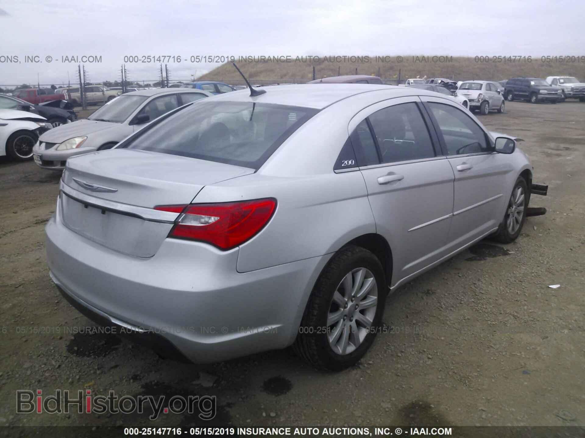 2012 CHRYSLER 200 - VIN: 1C3CCBBB0CN208096 - Фото 4