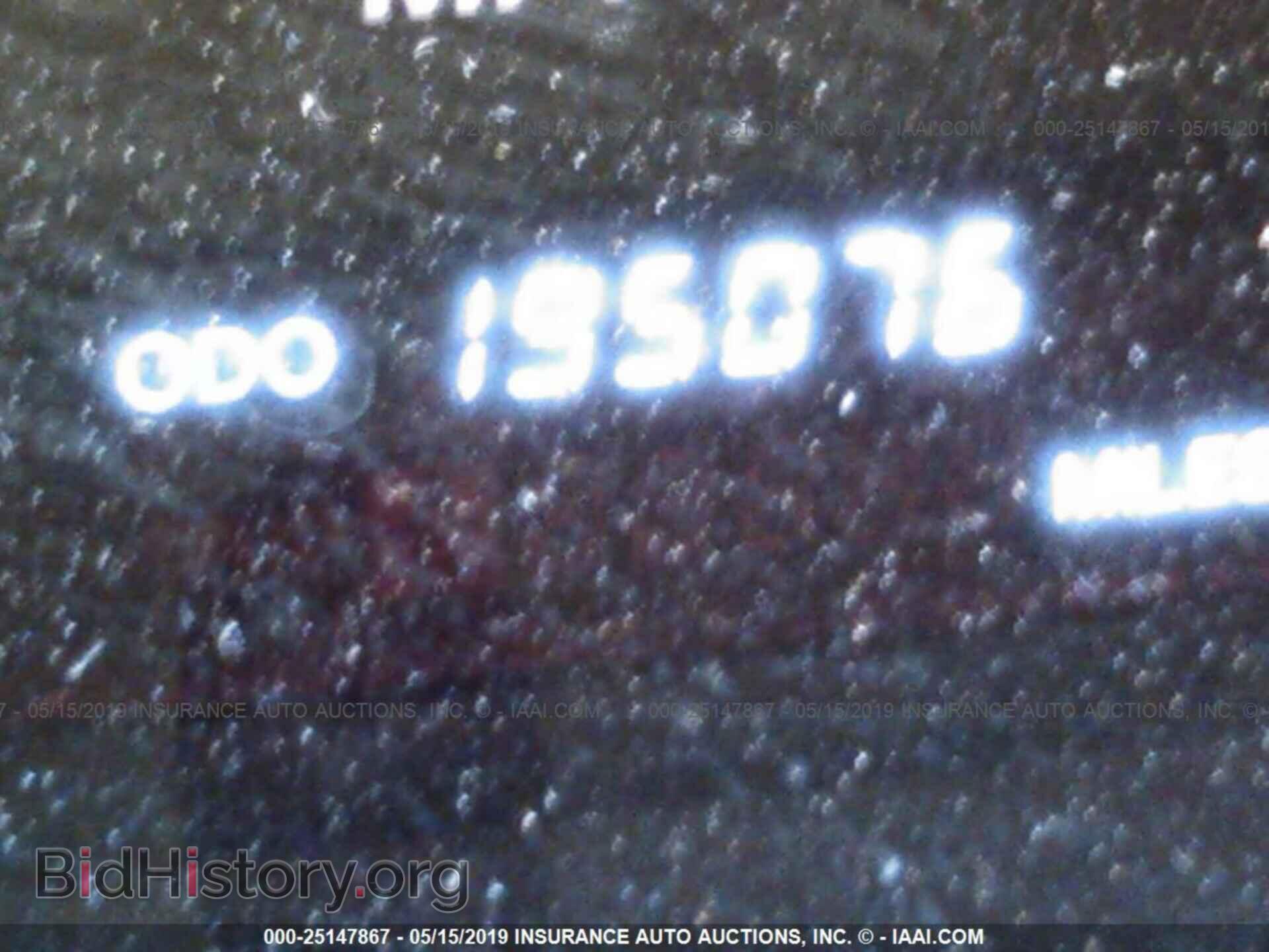 2002 LEXUS LS - VIN: JTHBN30F820077510 - Photo 7