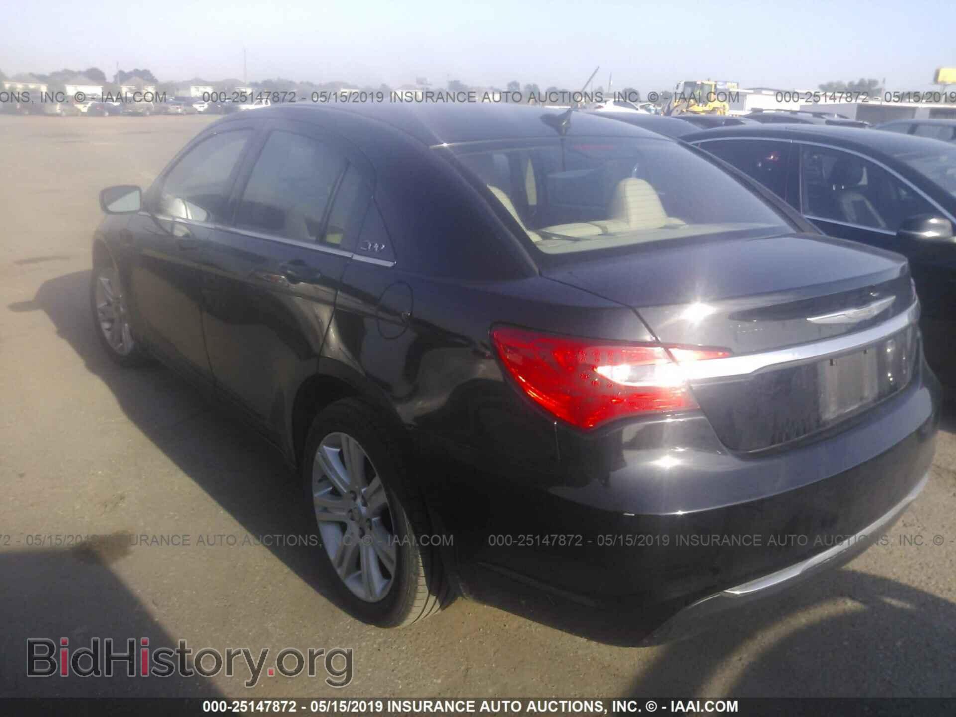 2014 CHRYSLER 200 - VIN: 1C3CCBAB2EN122213 - Фото 3