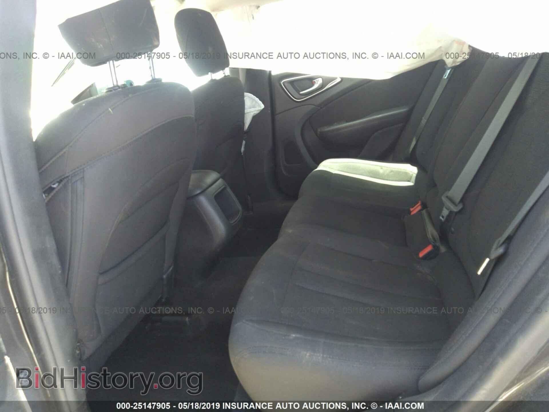 2016 CHRYSLER 200 - VIN: 1C3CCCAB7GN132793 - Фото 8
