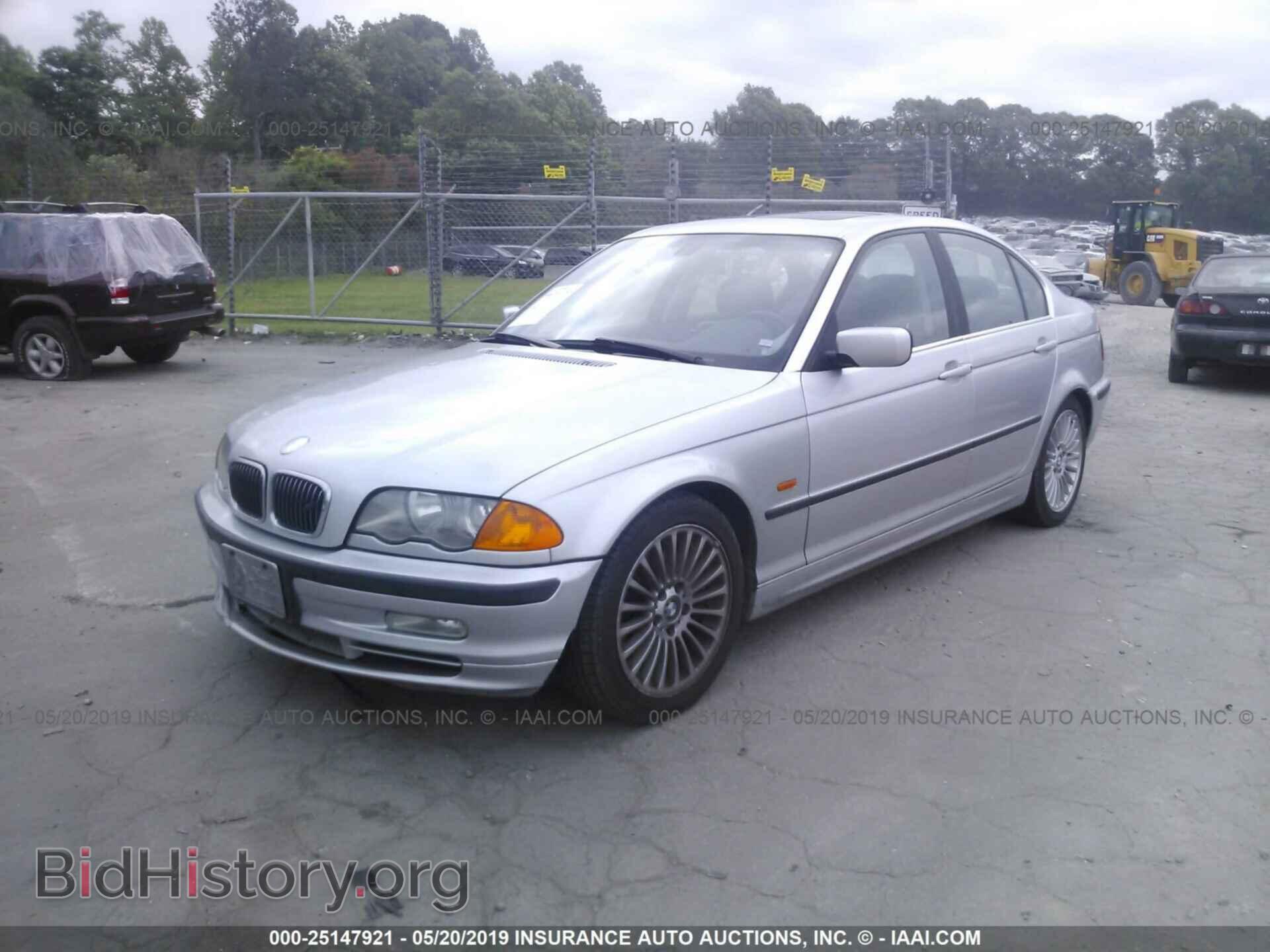 2001 BMW 330 - VIN: WBAAV53421FJ69918 - Фото 2