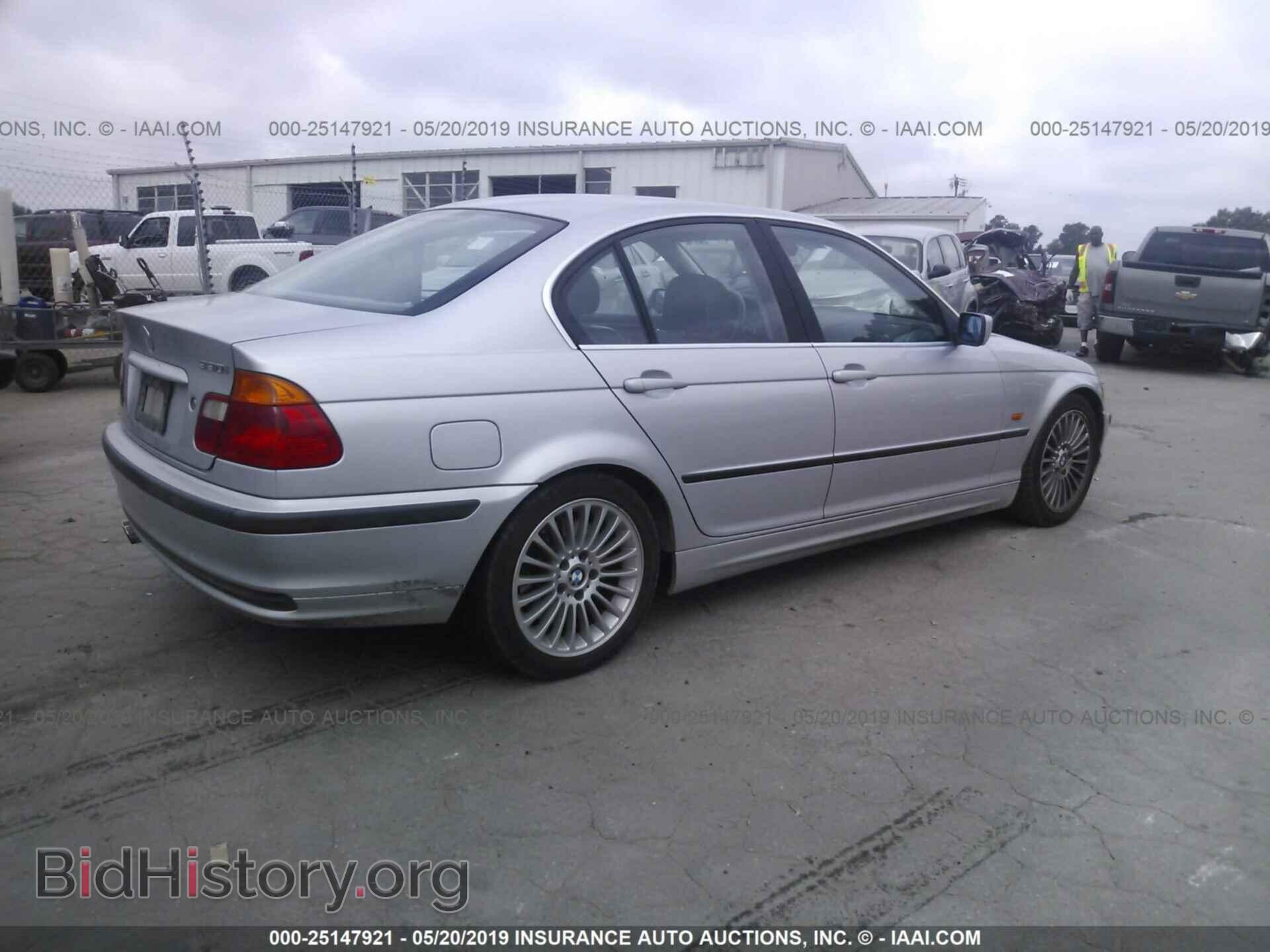 2001 BMW 330 - VIN: WBAAV53421FJ69918 - Фото 4