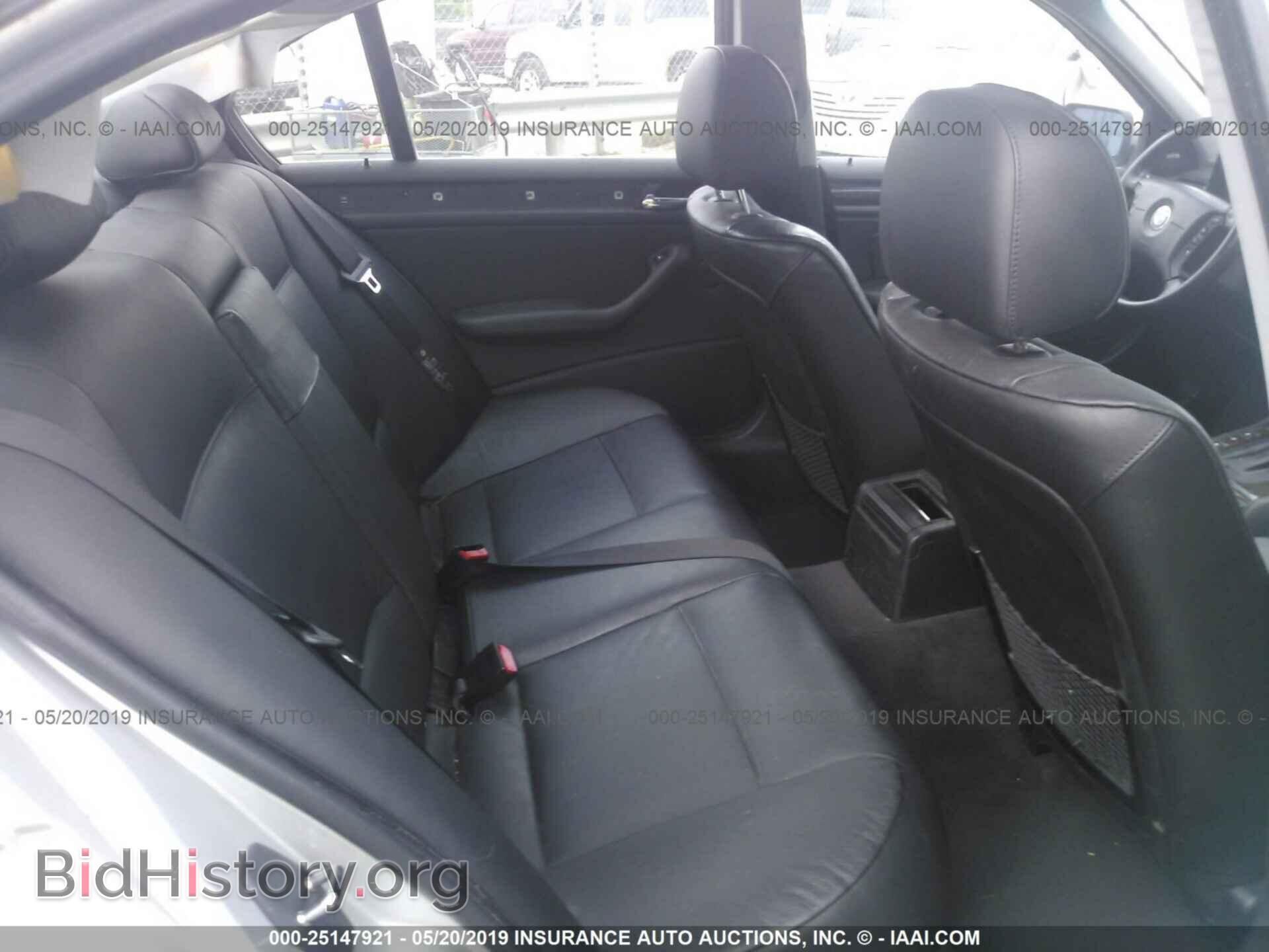 2001 BMW 330 - VIN: WBAAV53421FJ69918 - Фото 8