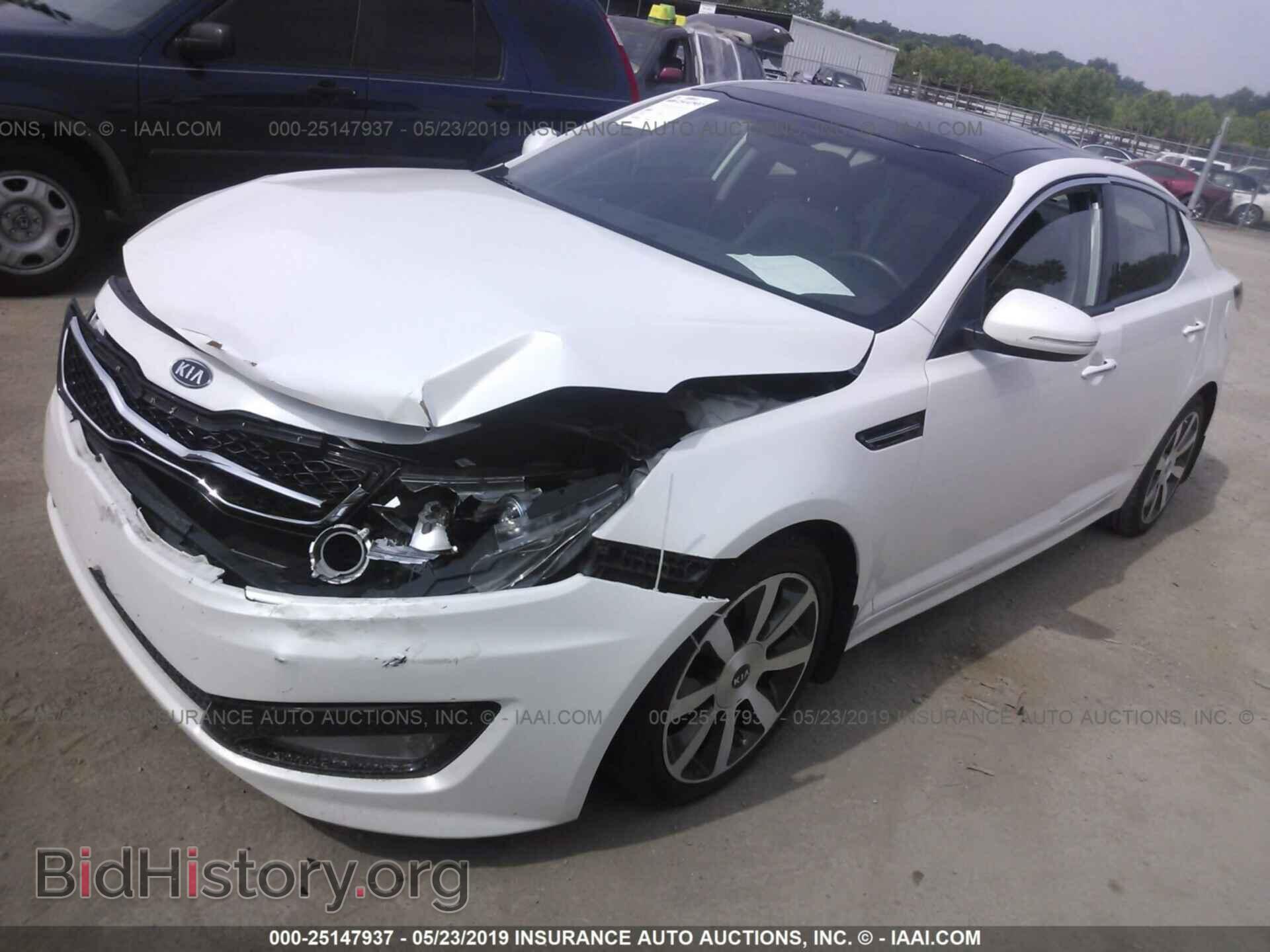2011 KIA OPTIMA - VIN: KNAGR4A63B5133840 - Фото 2
