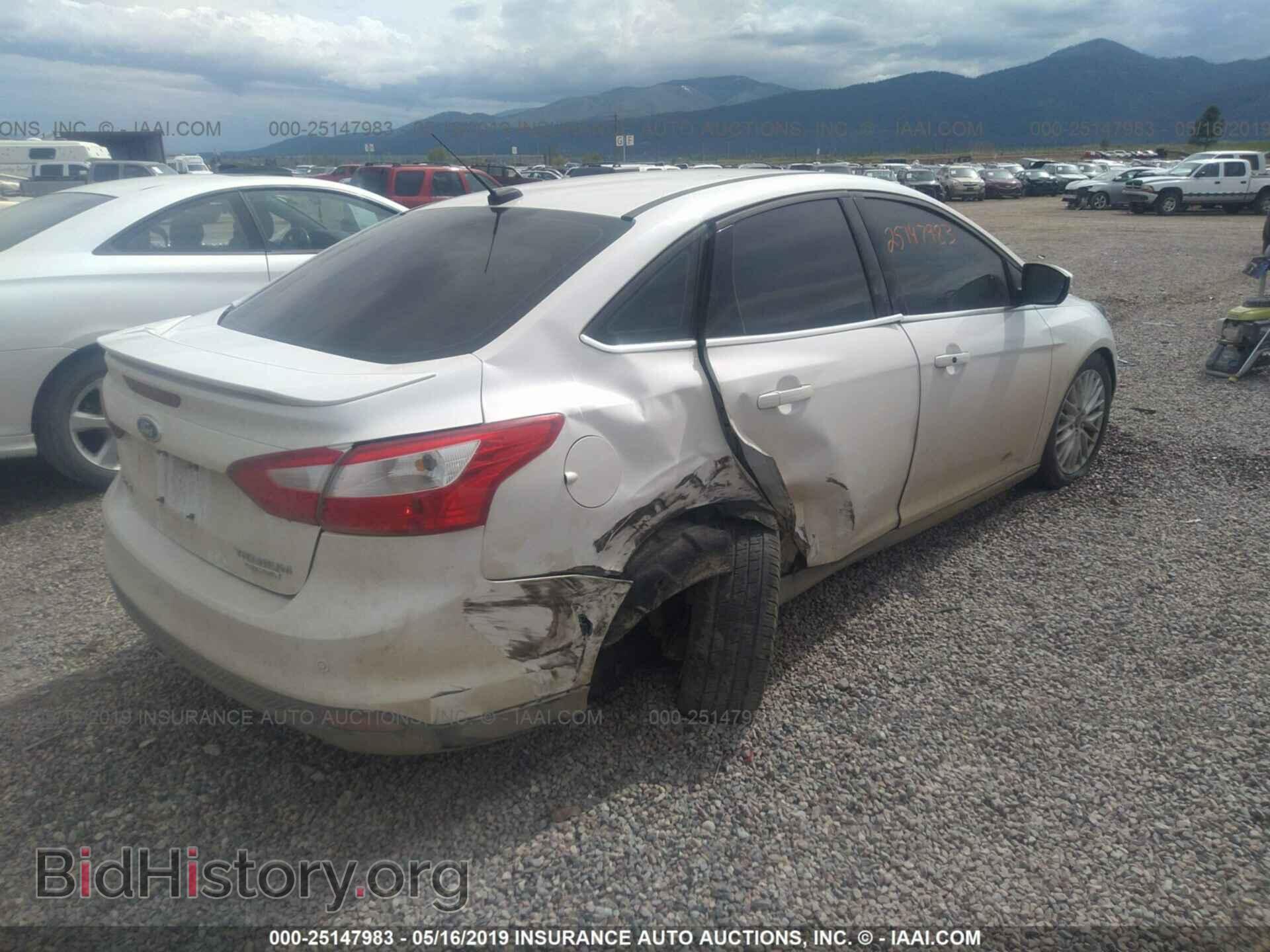 2014 FORD FOCUS - VIN: 1FADP3J28EL303456 - Photo 4