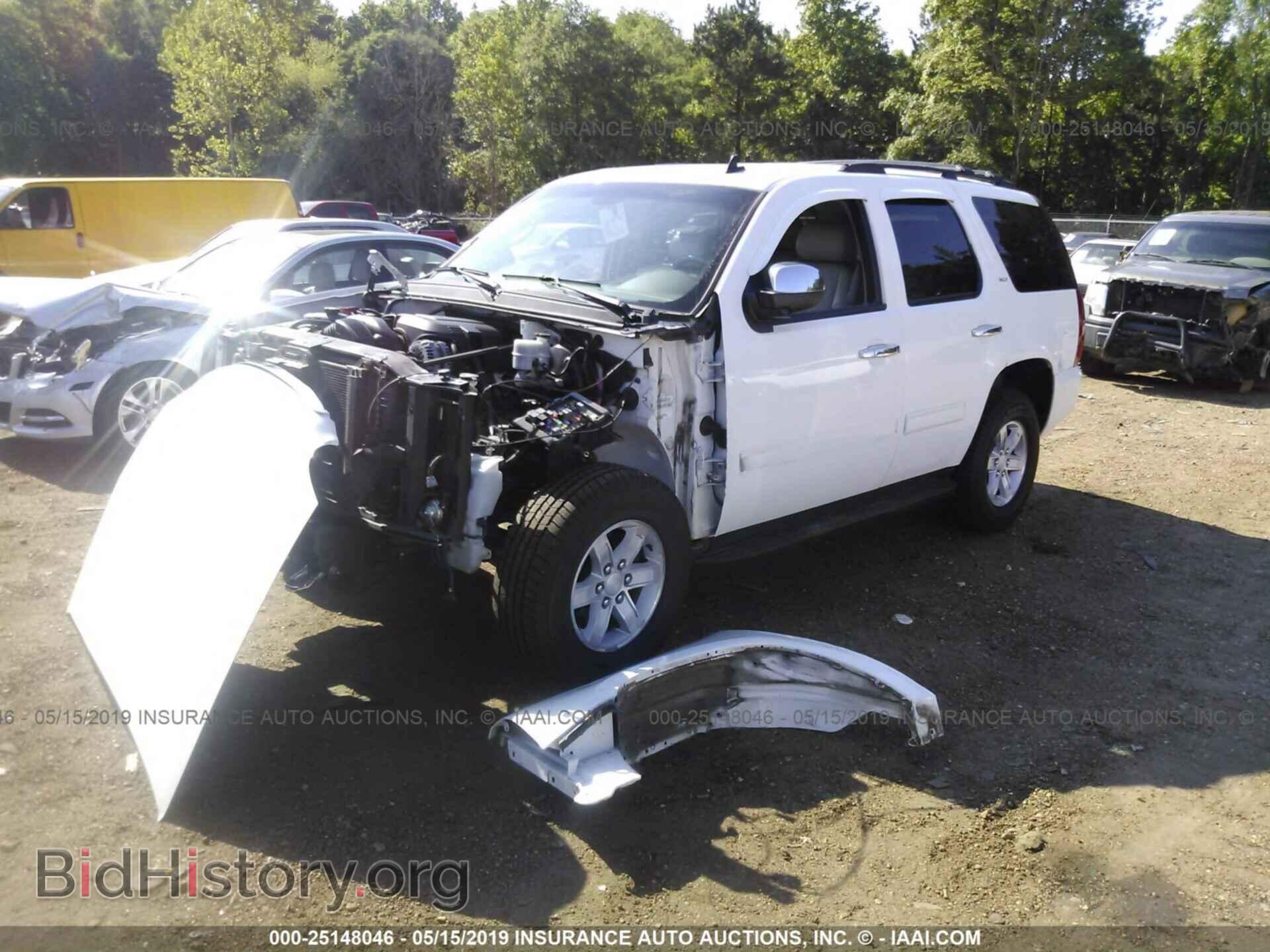2011 GMC YUKON - VIN: 1GKS1CE00BR261356 - Фото 2