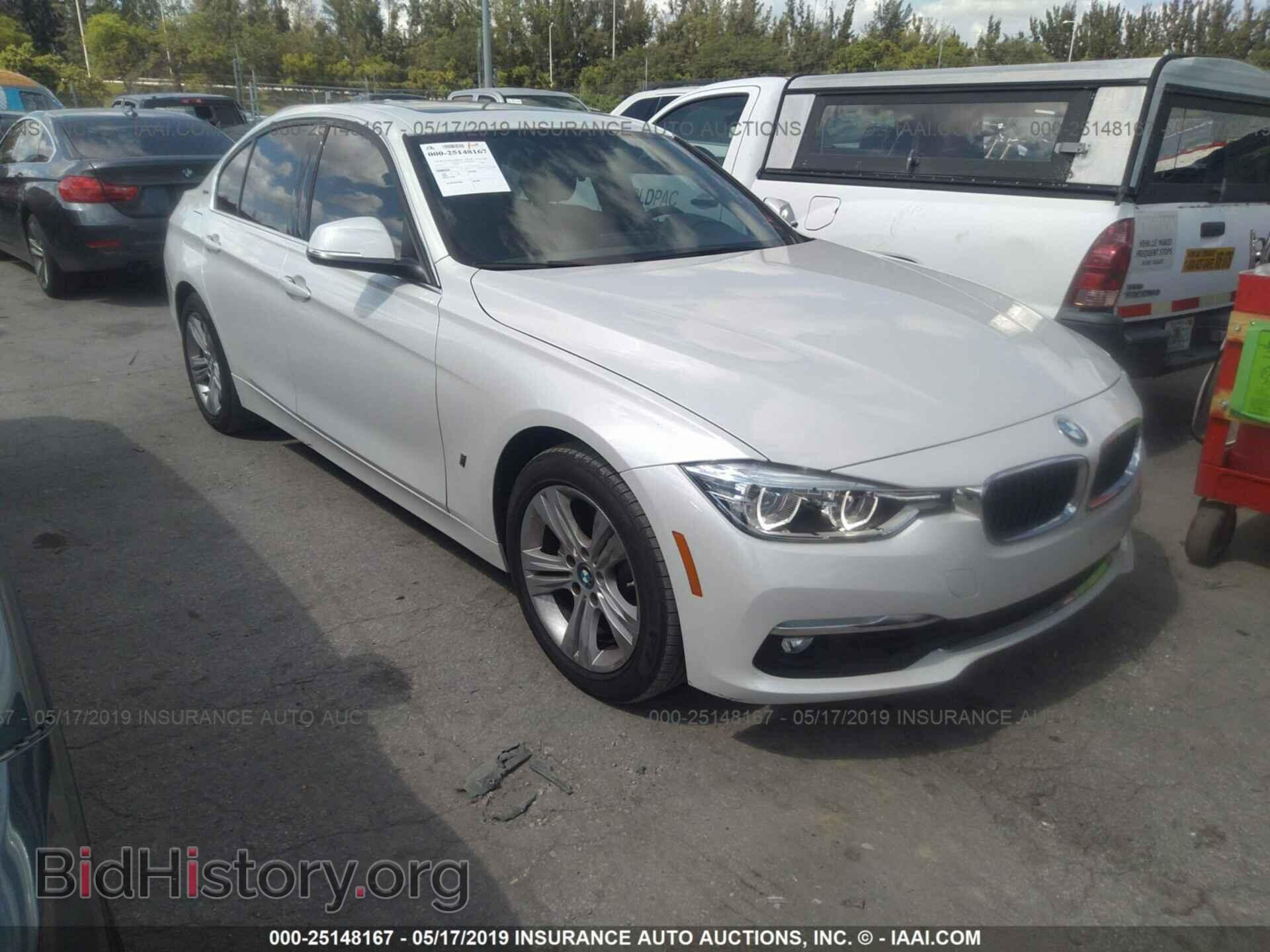 Фотография WBA8E1C54JA167519 - BMW 330E 2018